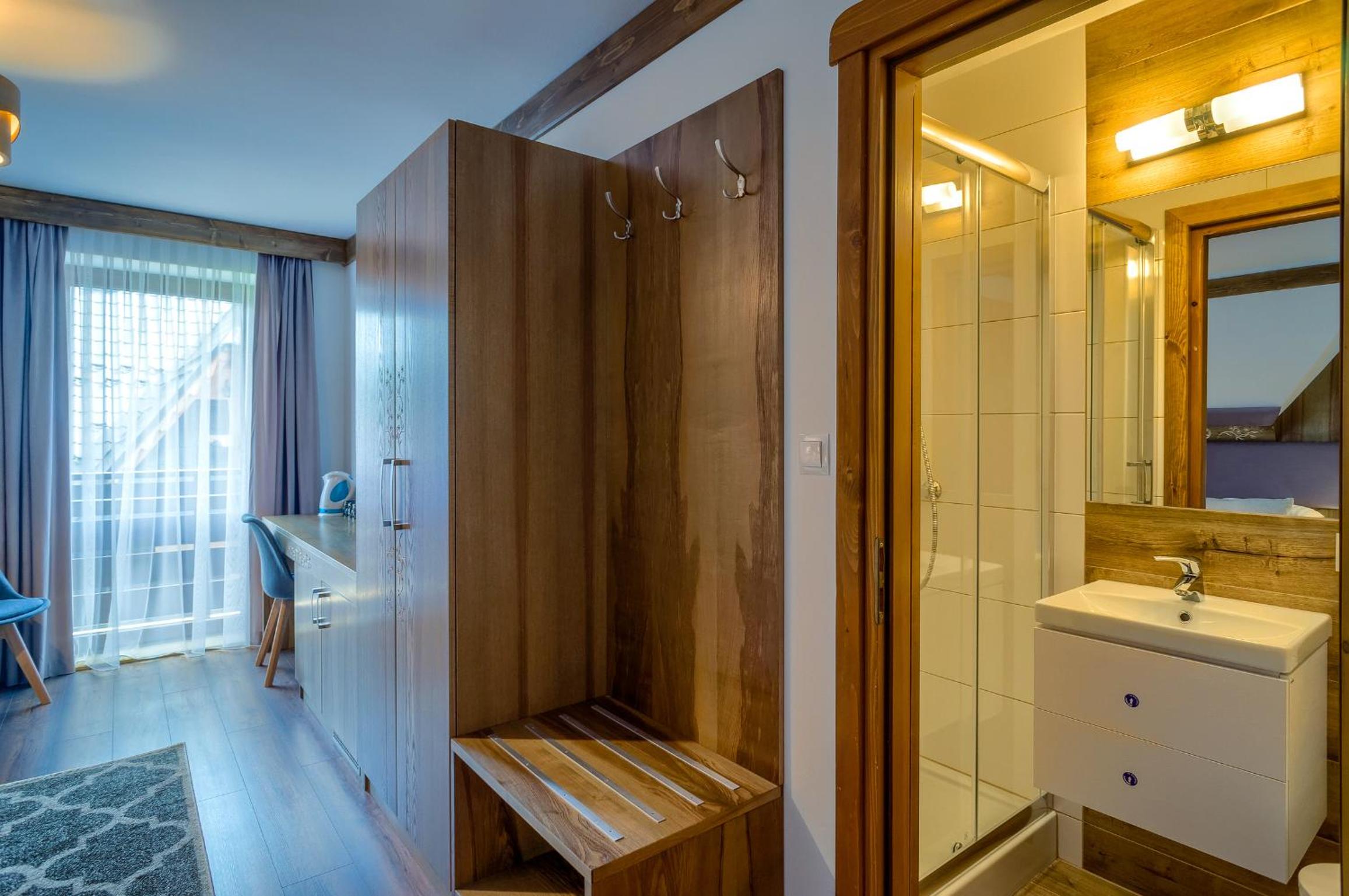 Triple Room photo 2