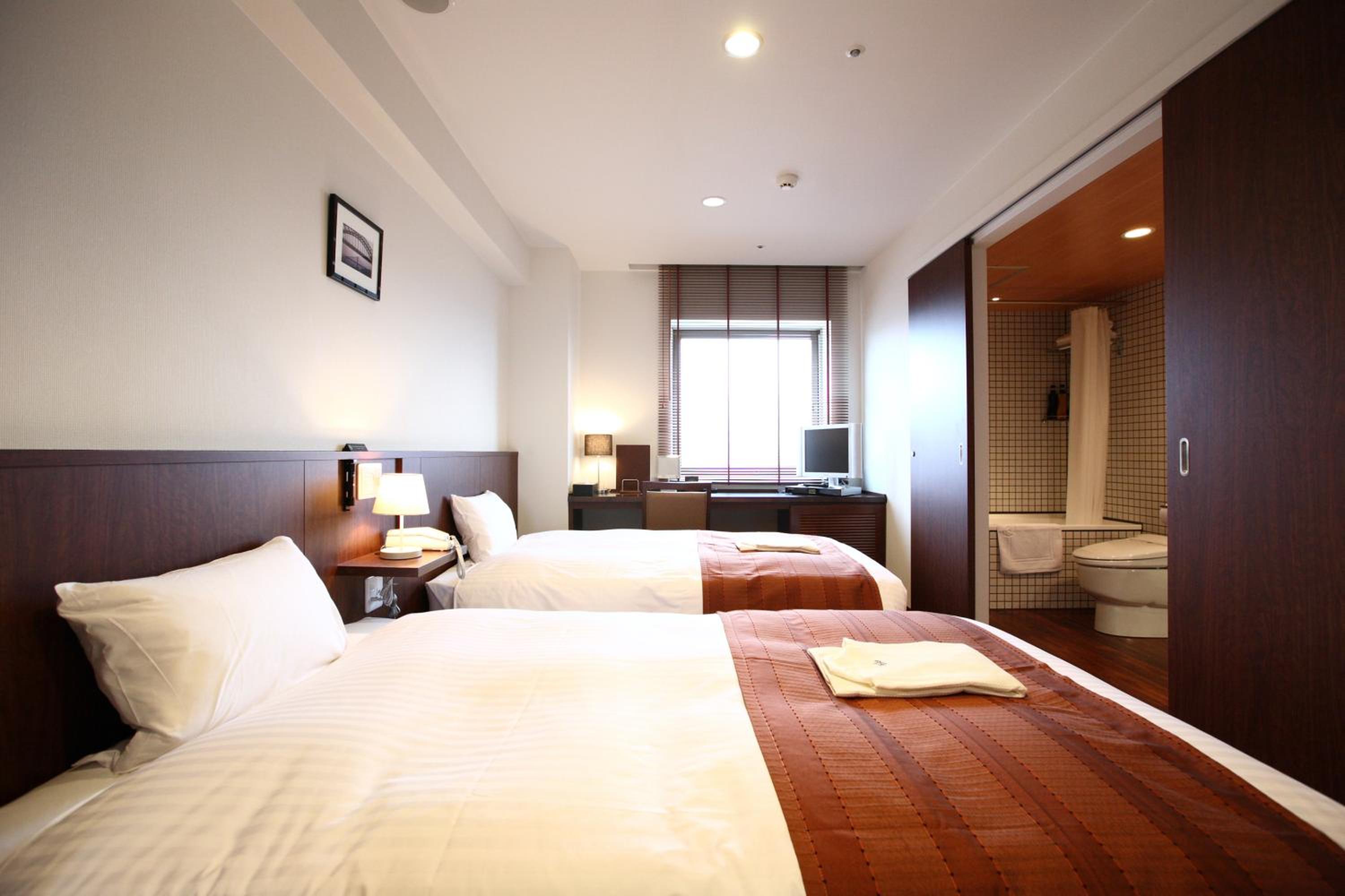 Superior Twin Room - Non-Smoking - Photo 5
