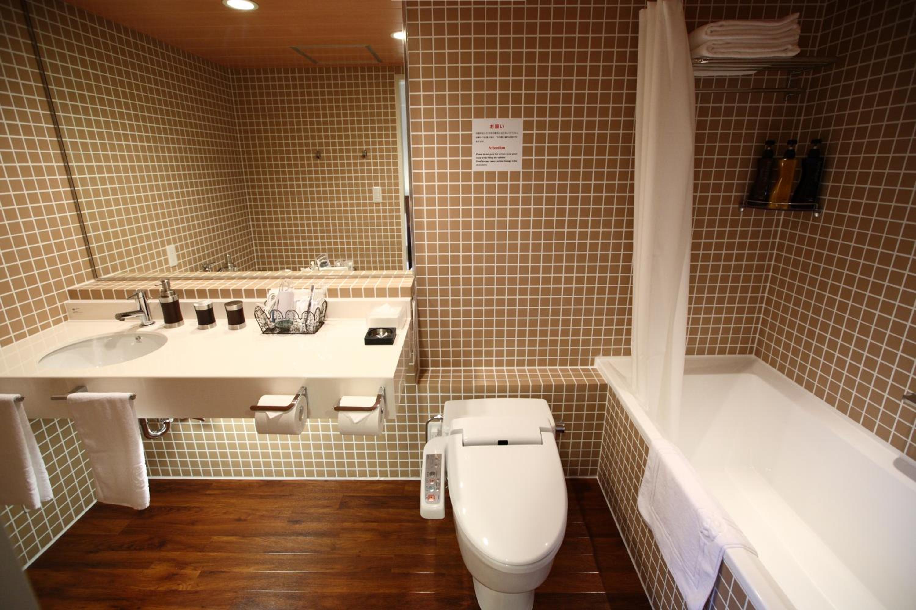 Deluxe Double Room Non-Smoking - Photo 4