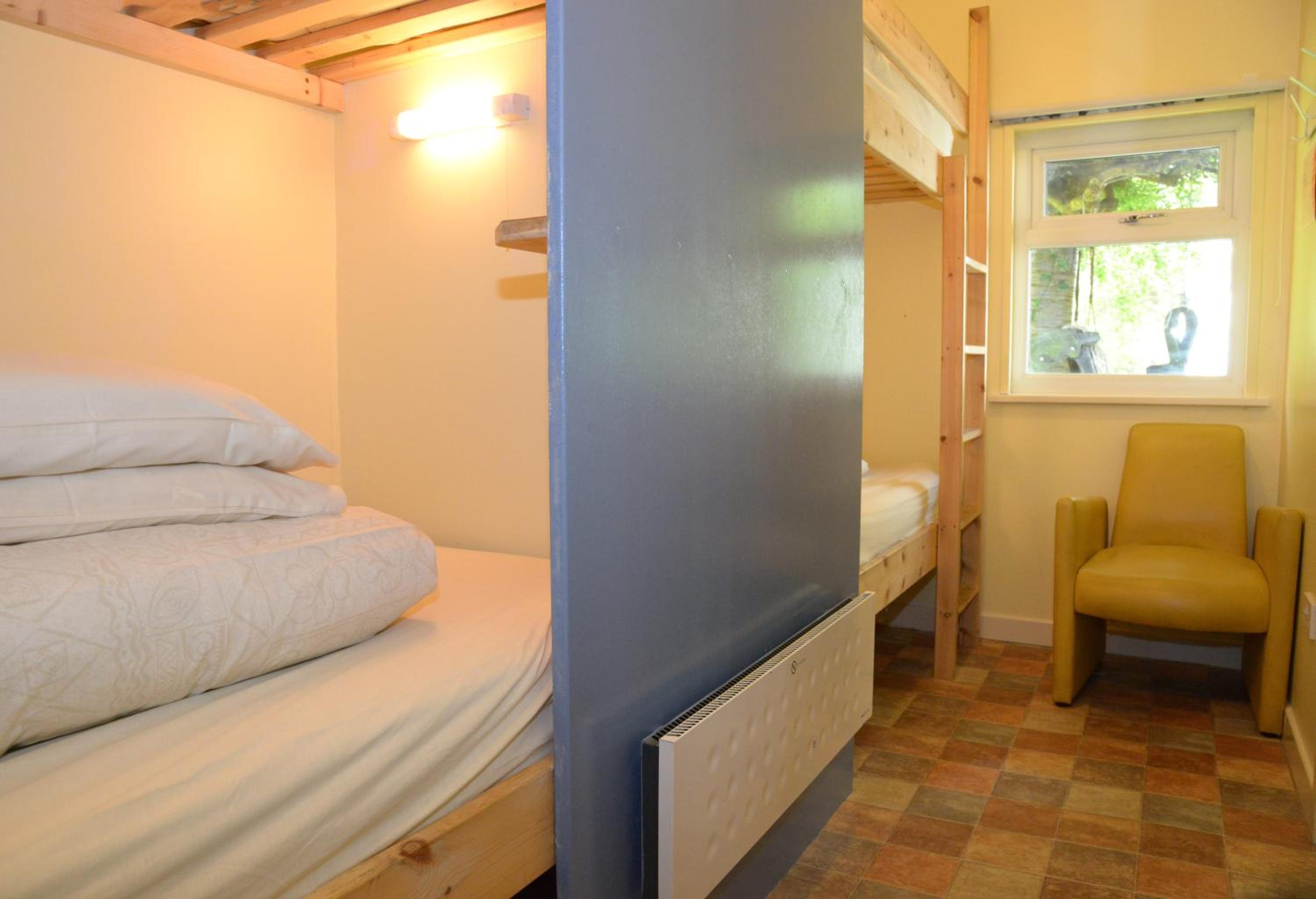 Bed in 4-Bed Mixed Dormitory Room photo 3