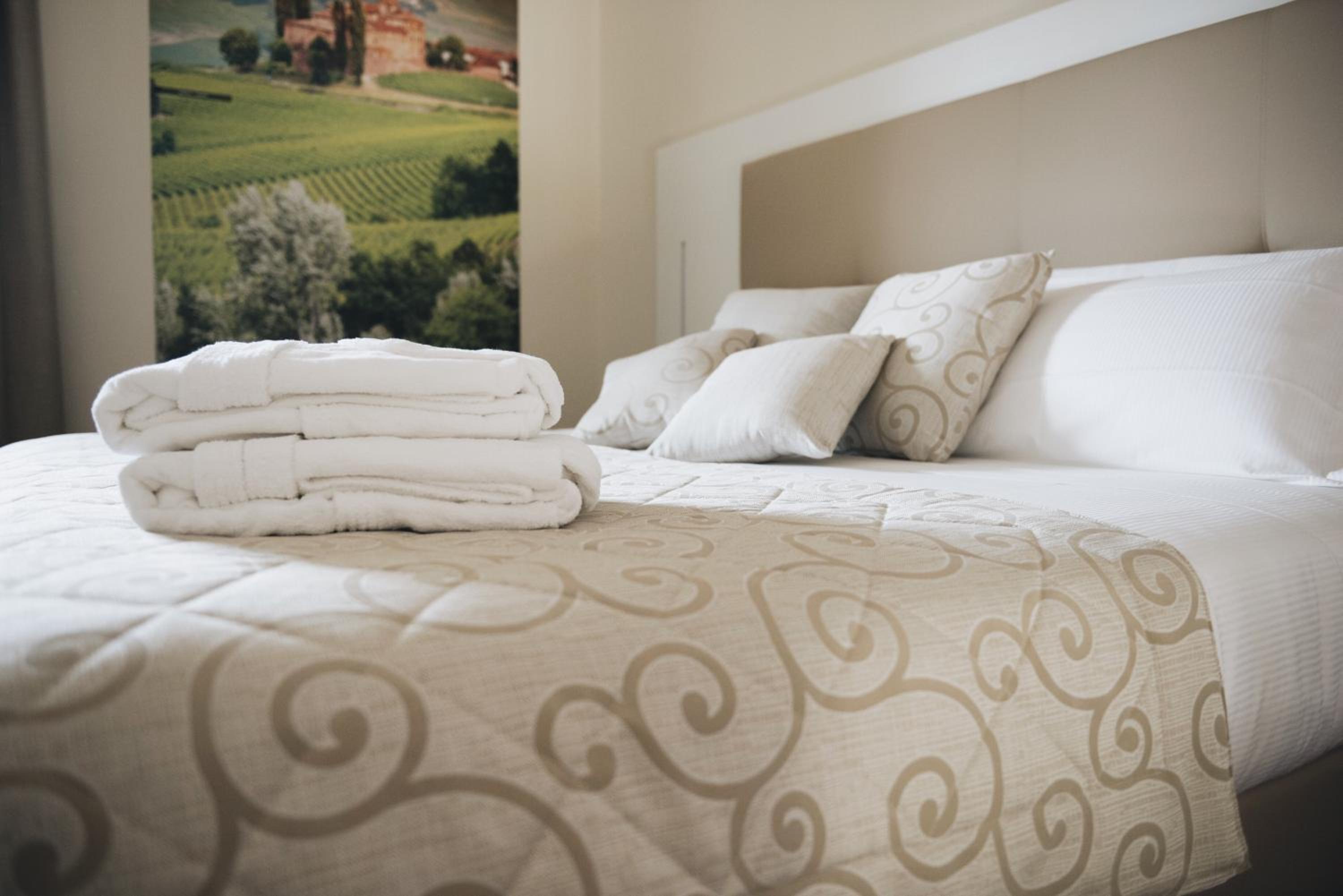 Deluxe Suite with Spa Bath - Split Level