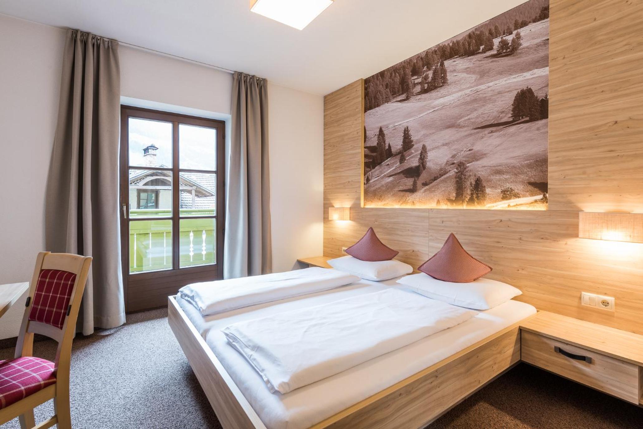 Budget Double or Twin Room photo 2