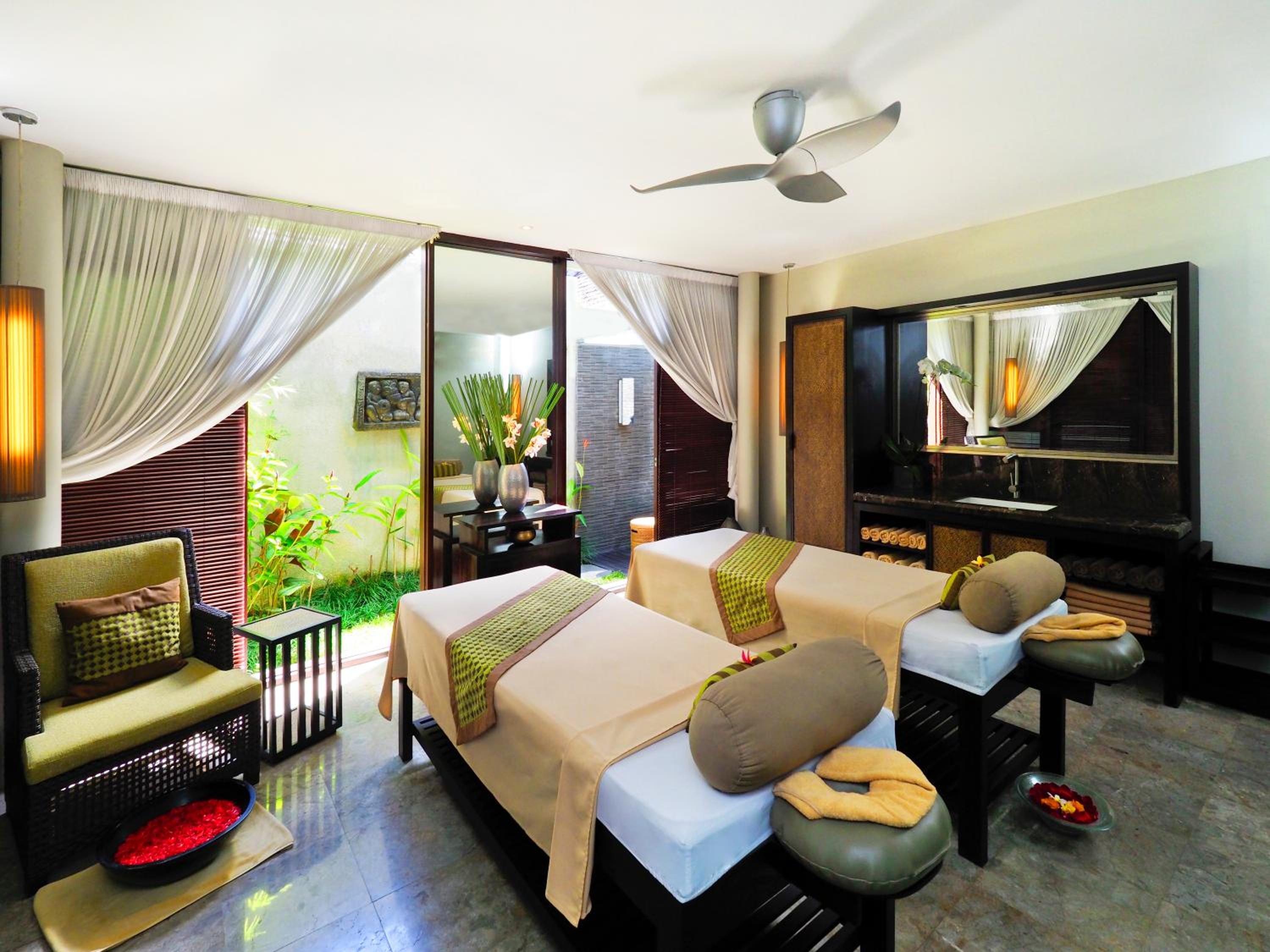 Special Offer - Pool Villa with free one hour massage