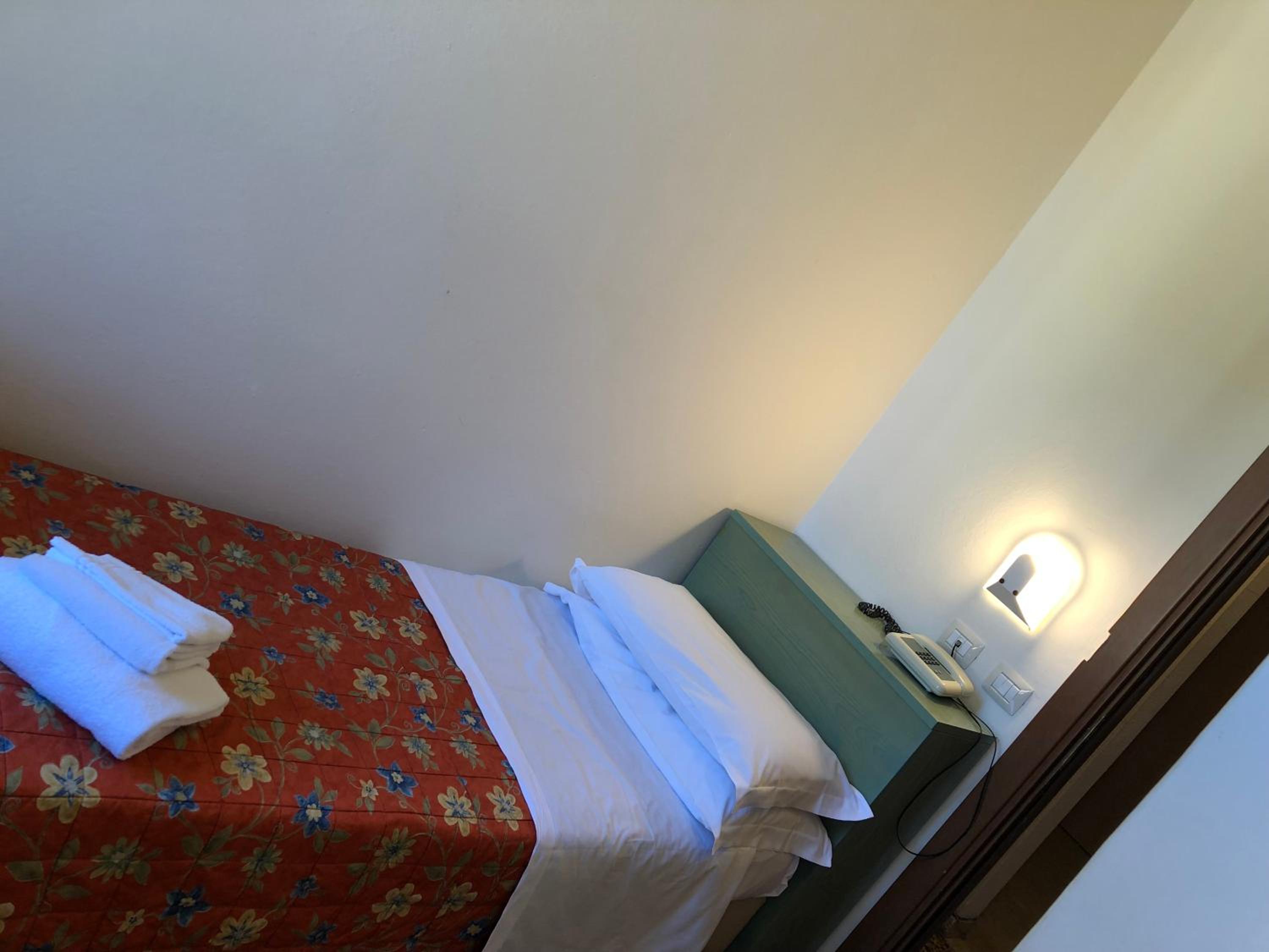 Standard Single Room photo 1