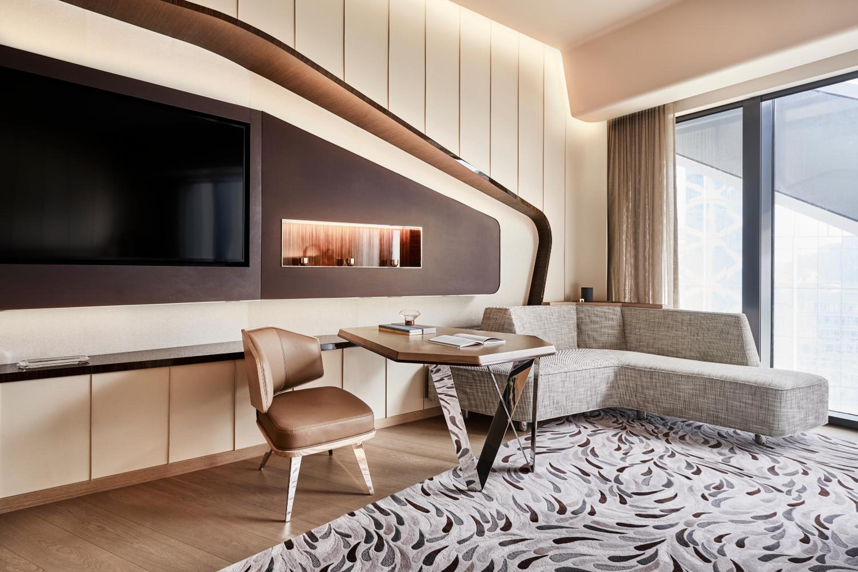 Morpheus - Premier King Room - Photo 4