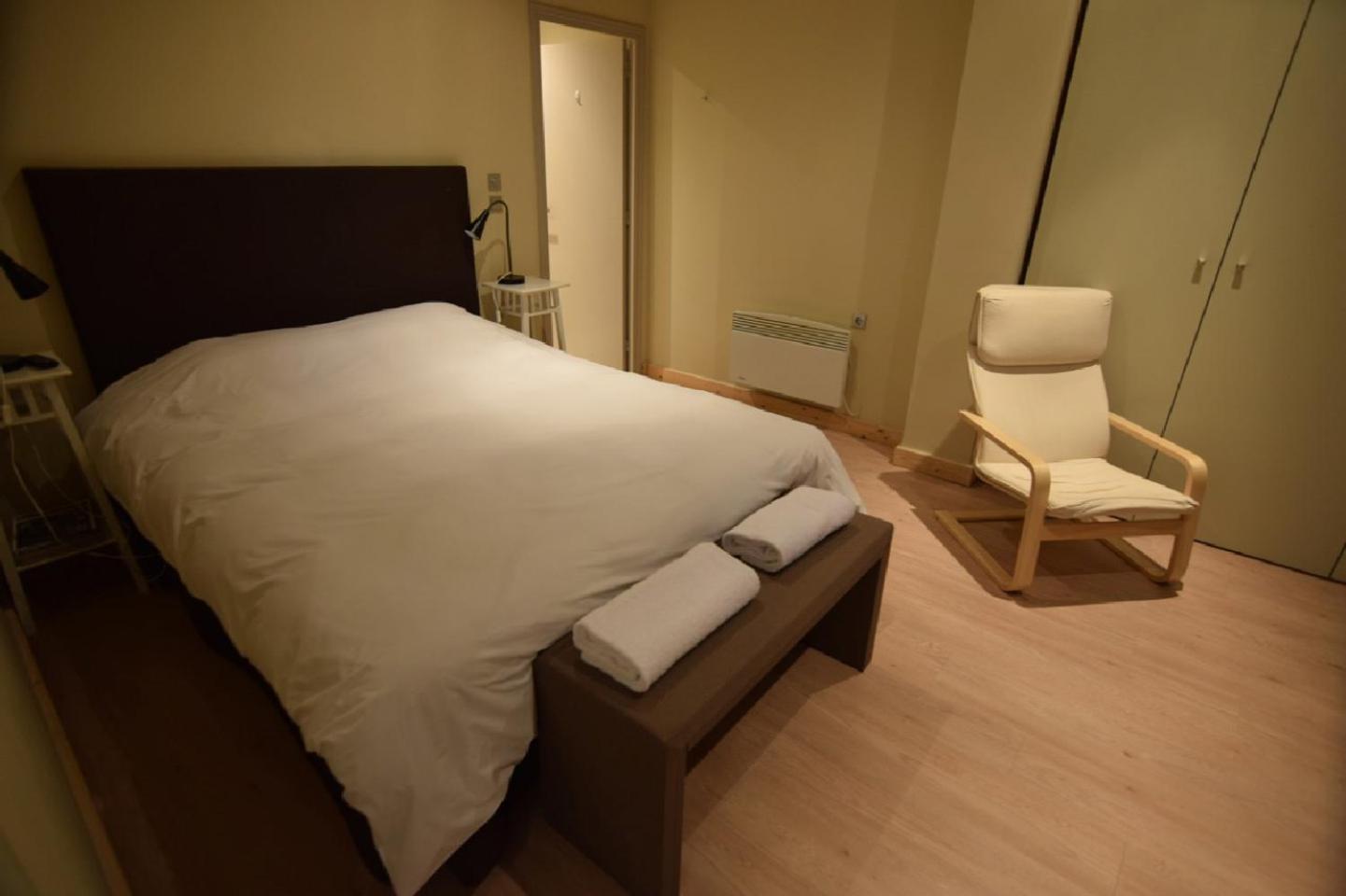 Studio Apartment - Photo 22