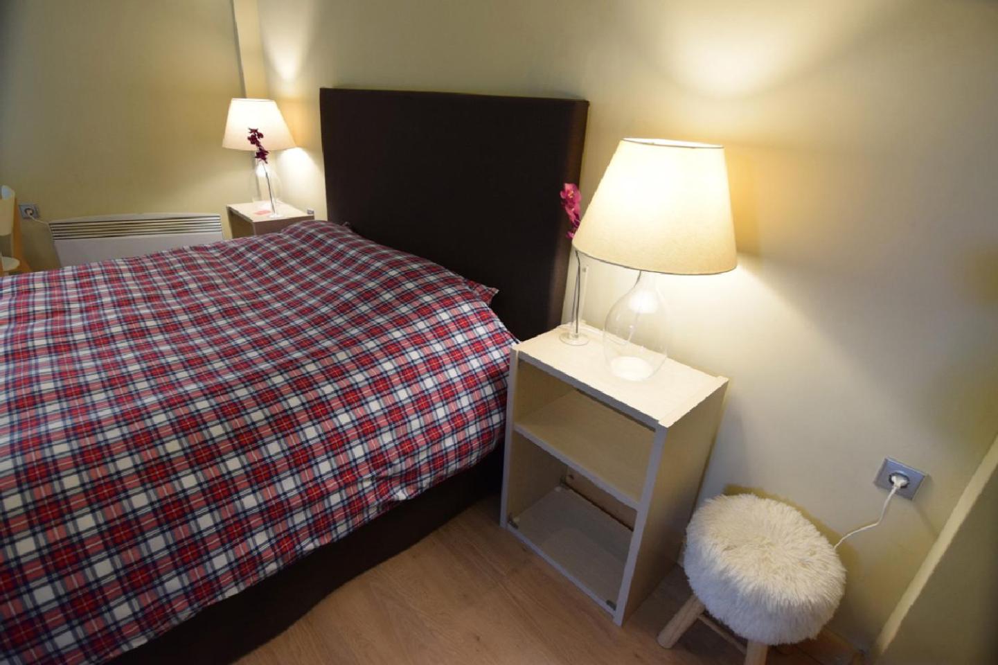 Studio Apartment - Photo 6