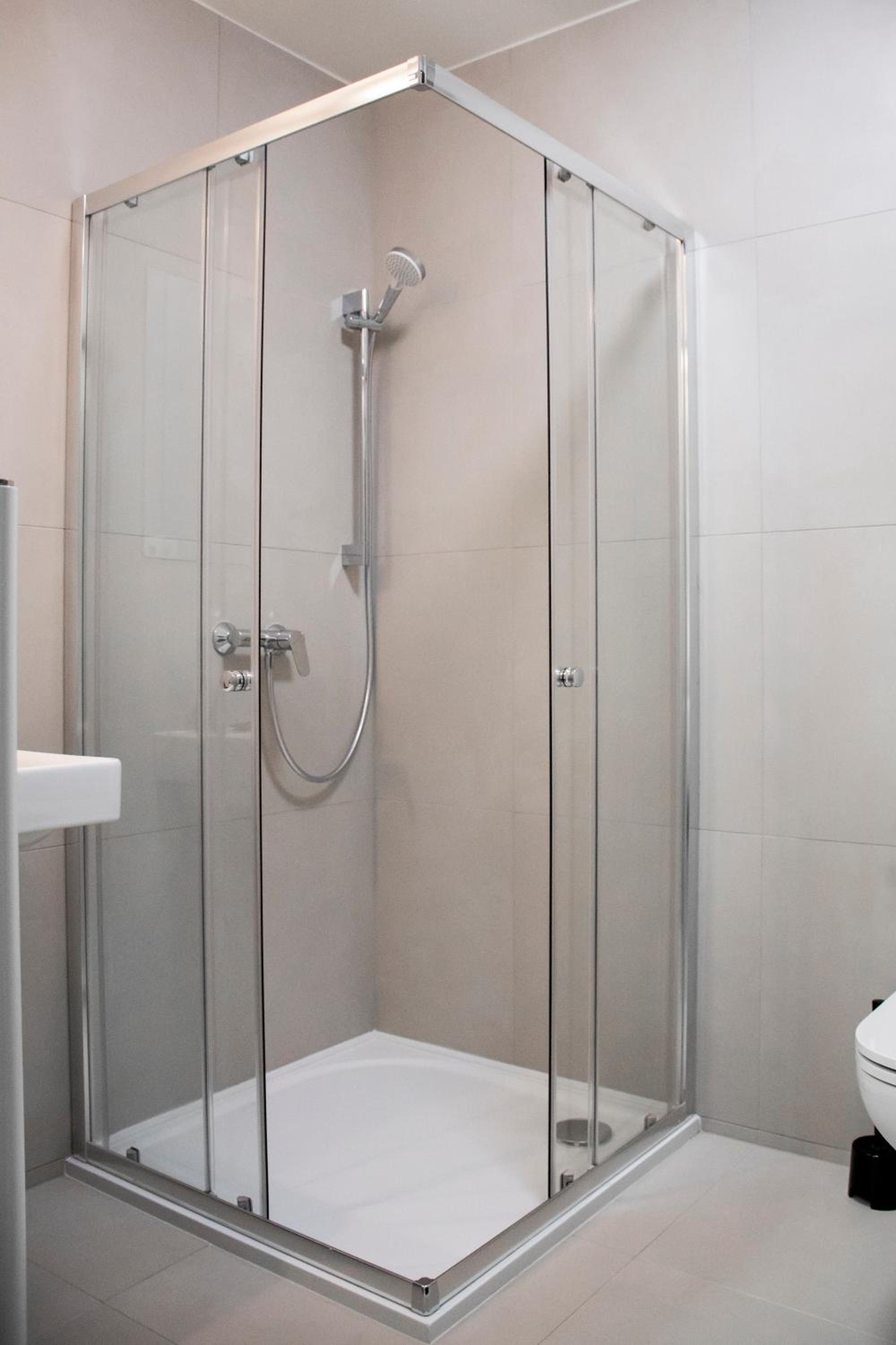 Deluxe Double Room (2 Adults + 2 Children) photo 2