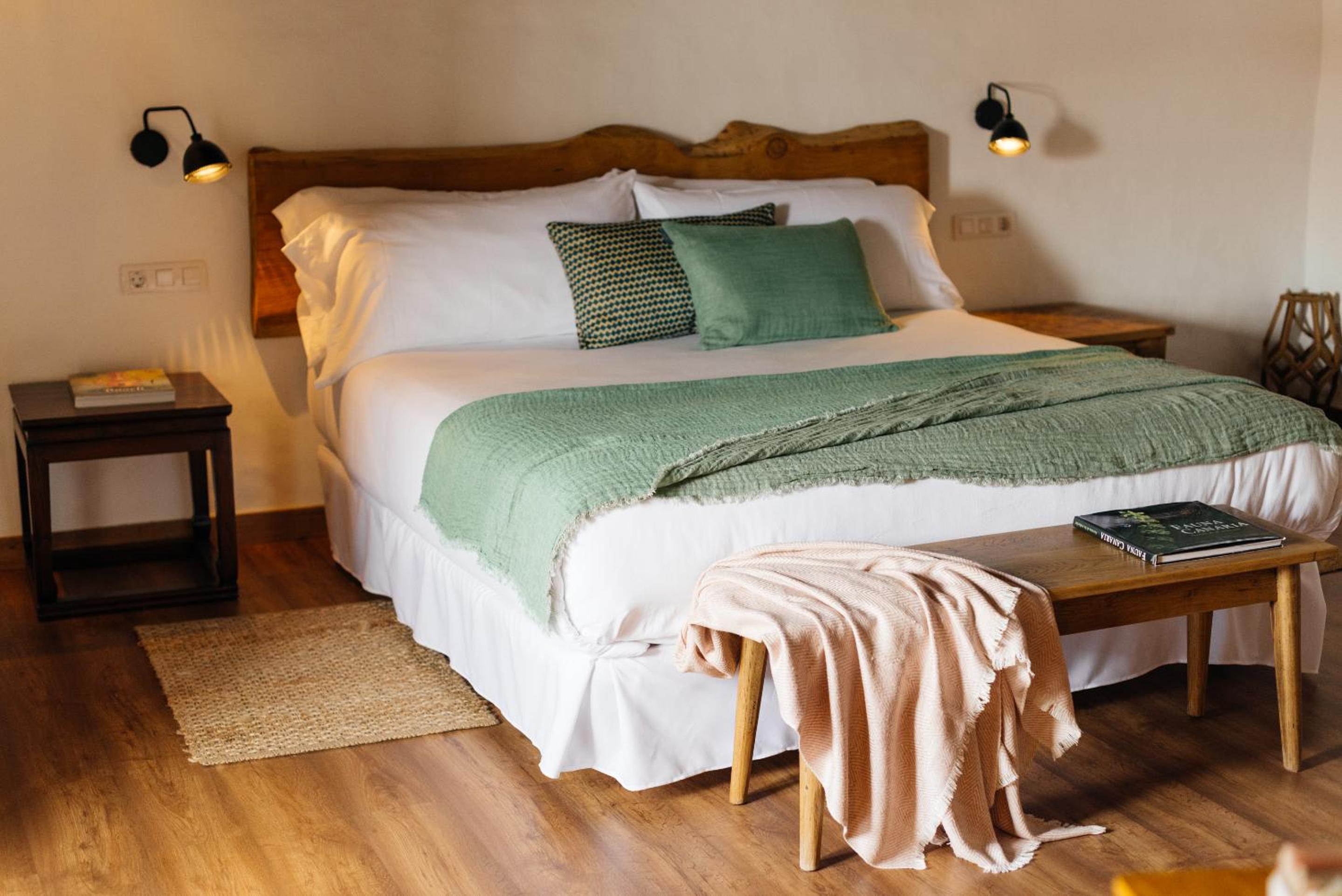 Superior King Suite
