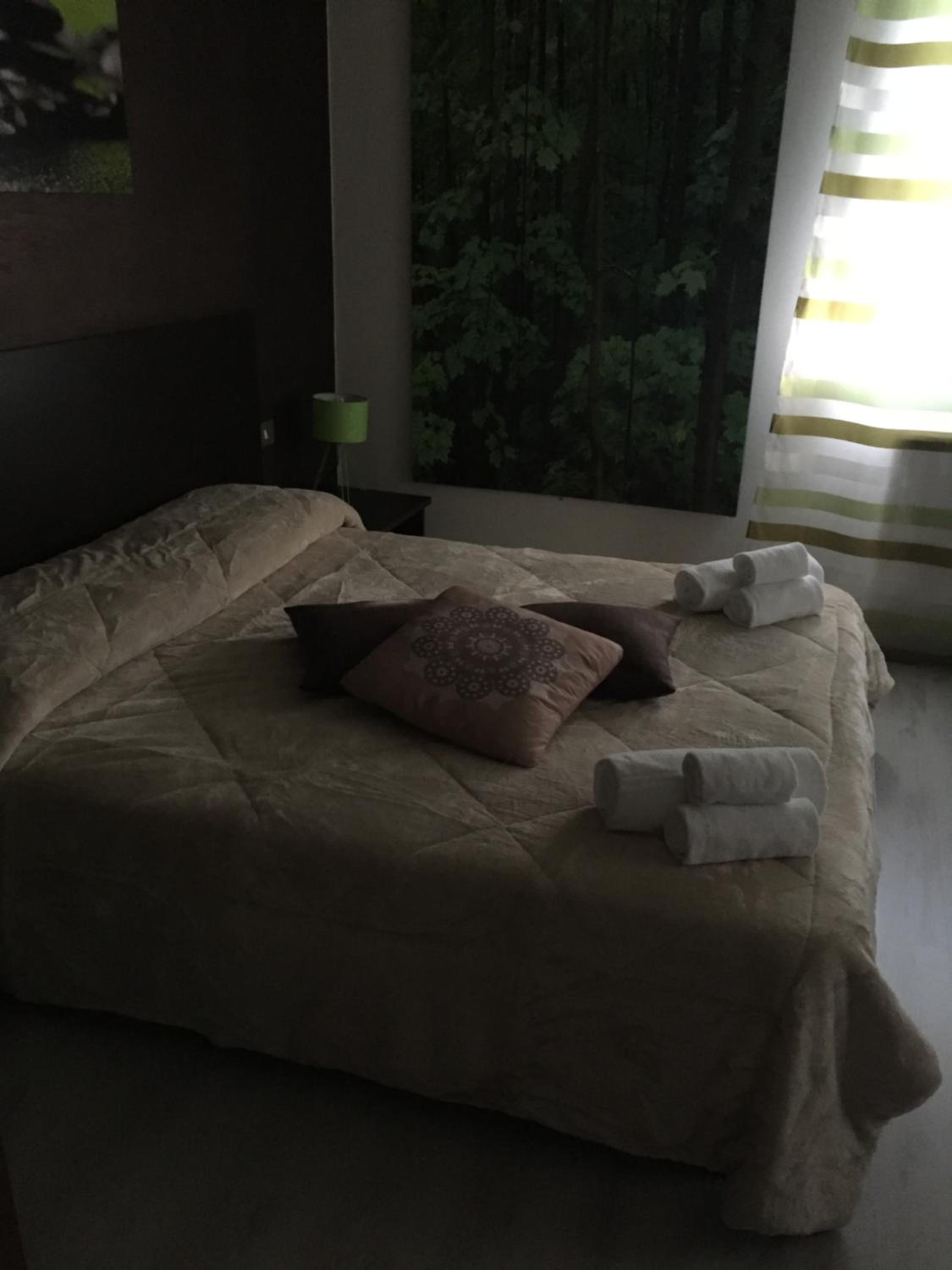Two-Bedroom Apartment - Photo 5
