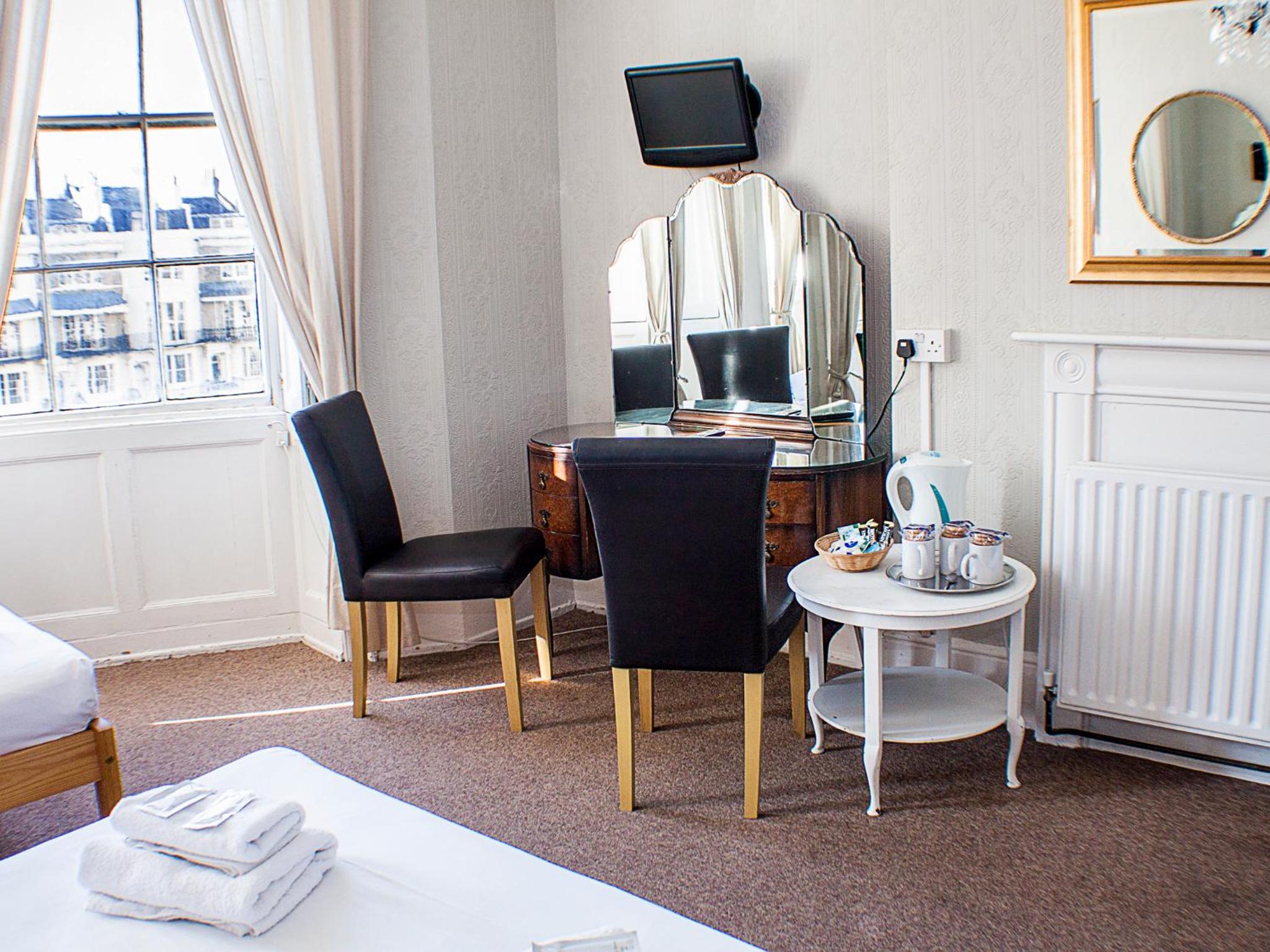 Superior Triple Room photo 3