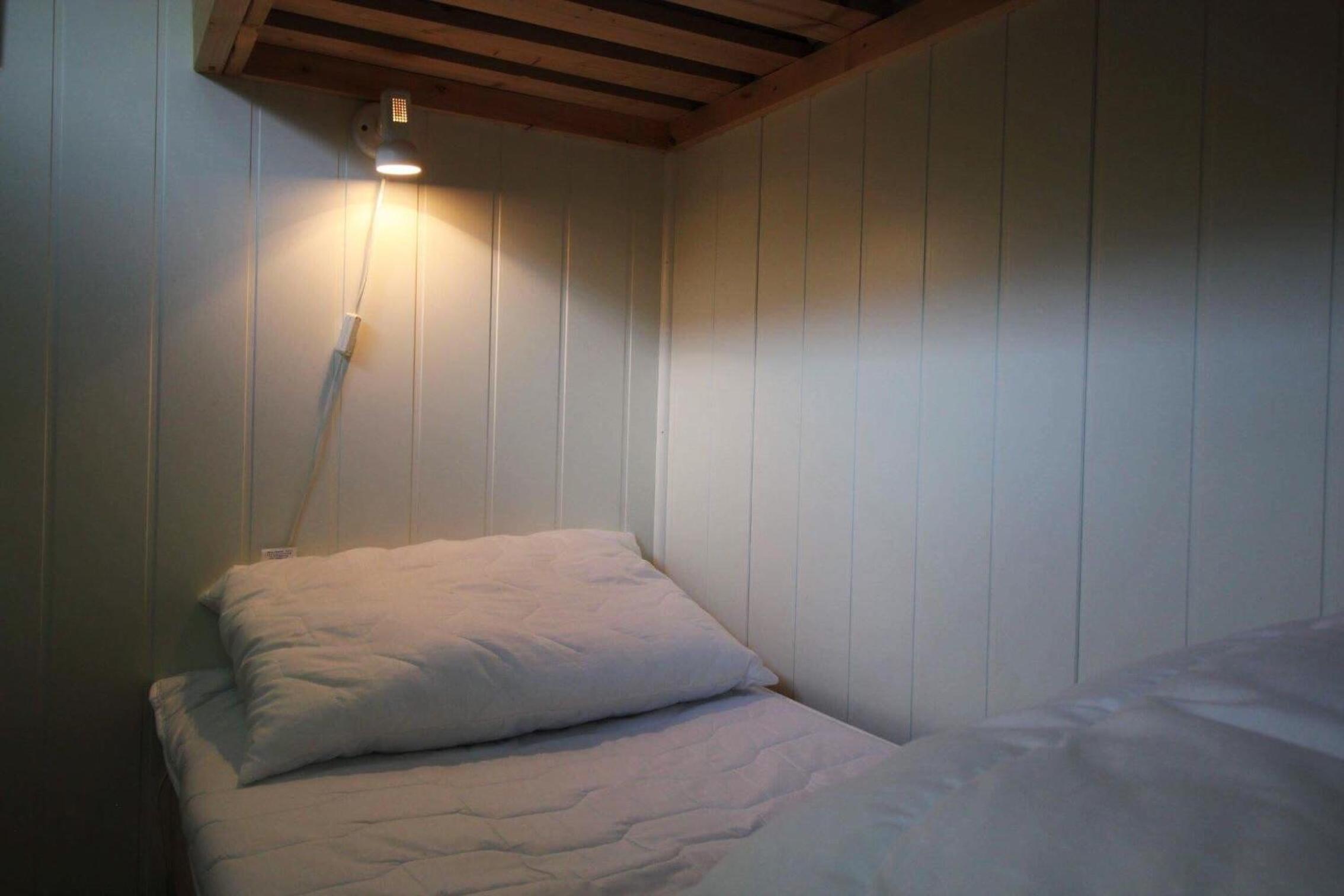 Two-Bedroom Cottage - Photo 7