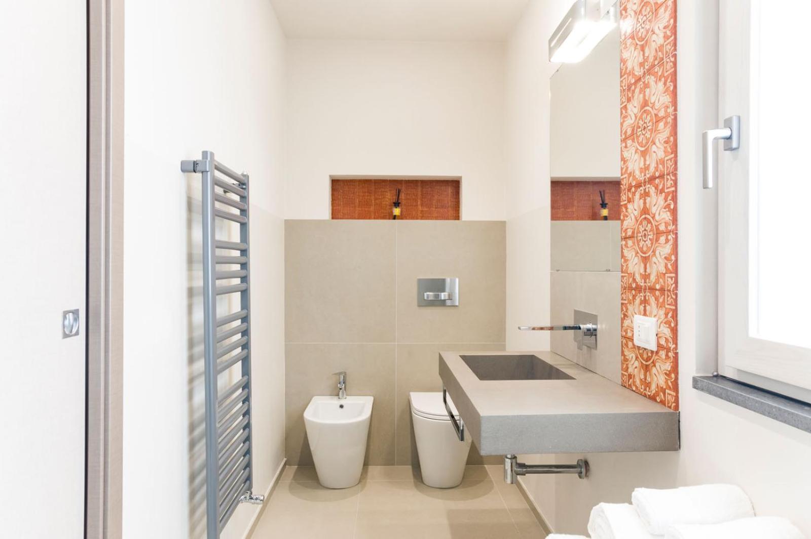 Deluxe Double or Twin Room with Balcony photo 3