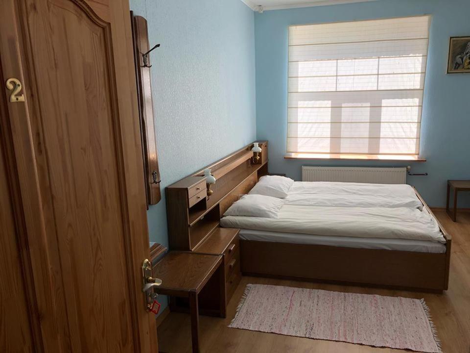 Double Room with Shared Bathroom photo 3