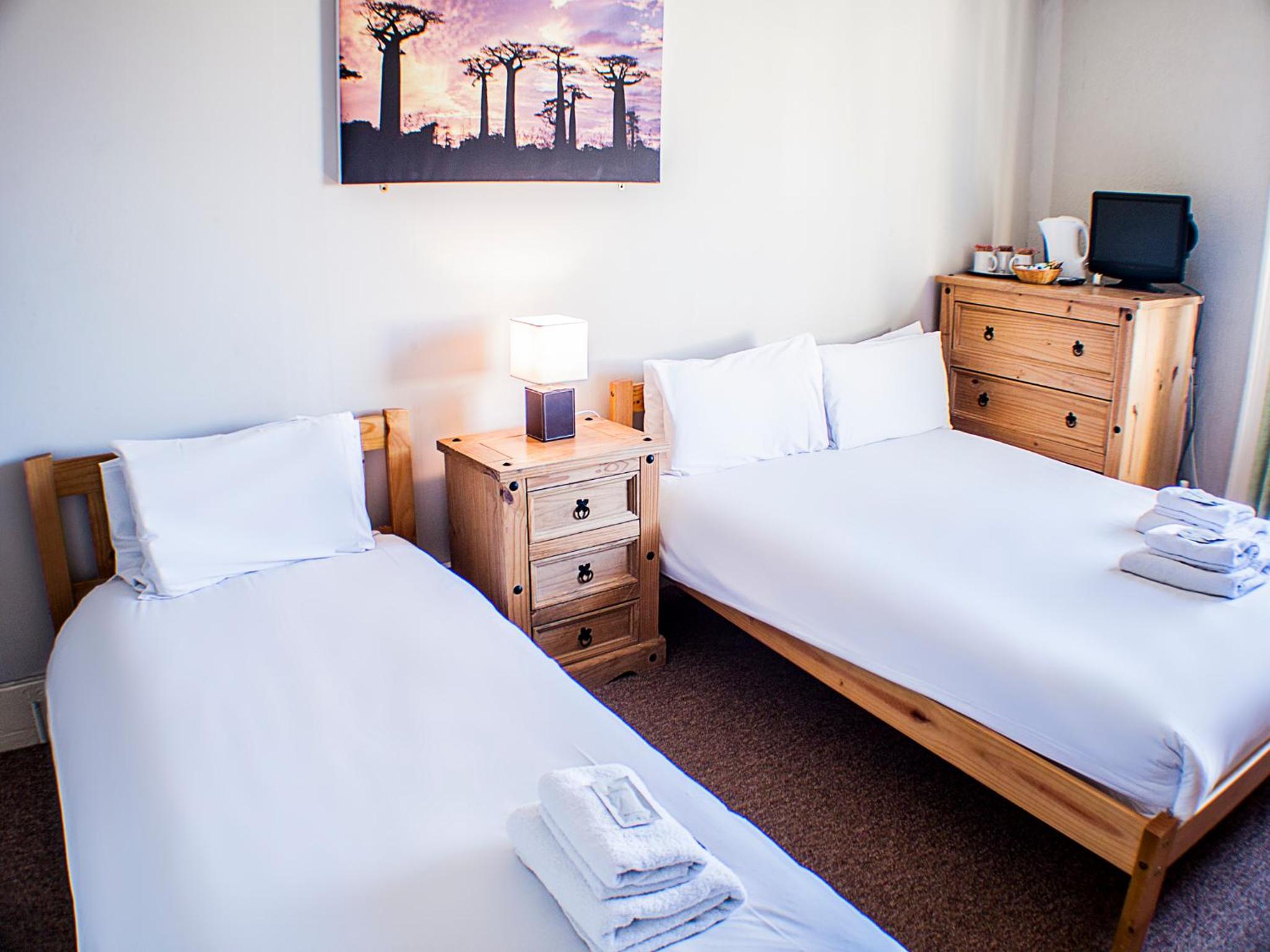 Standard Triple Room photo 3