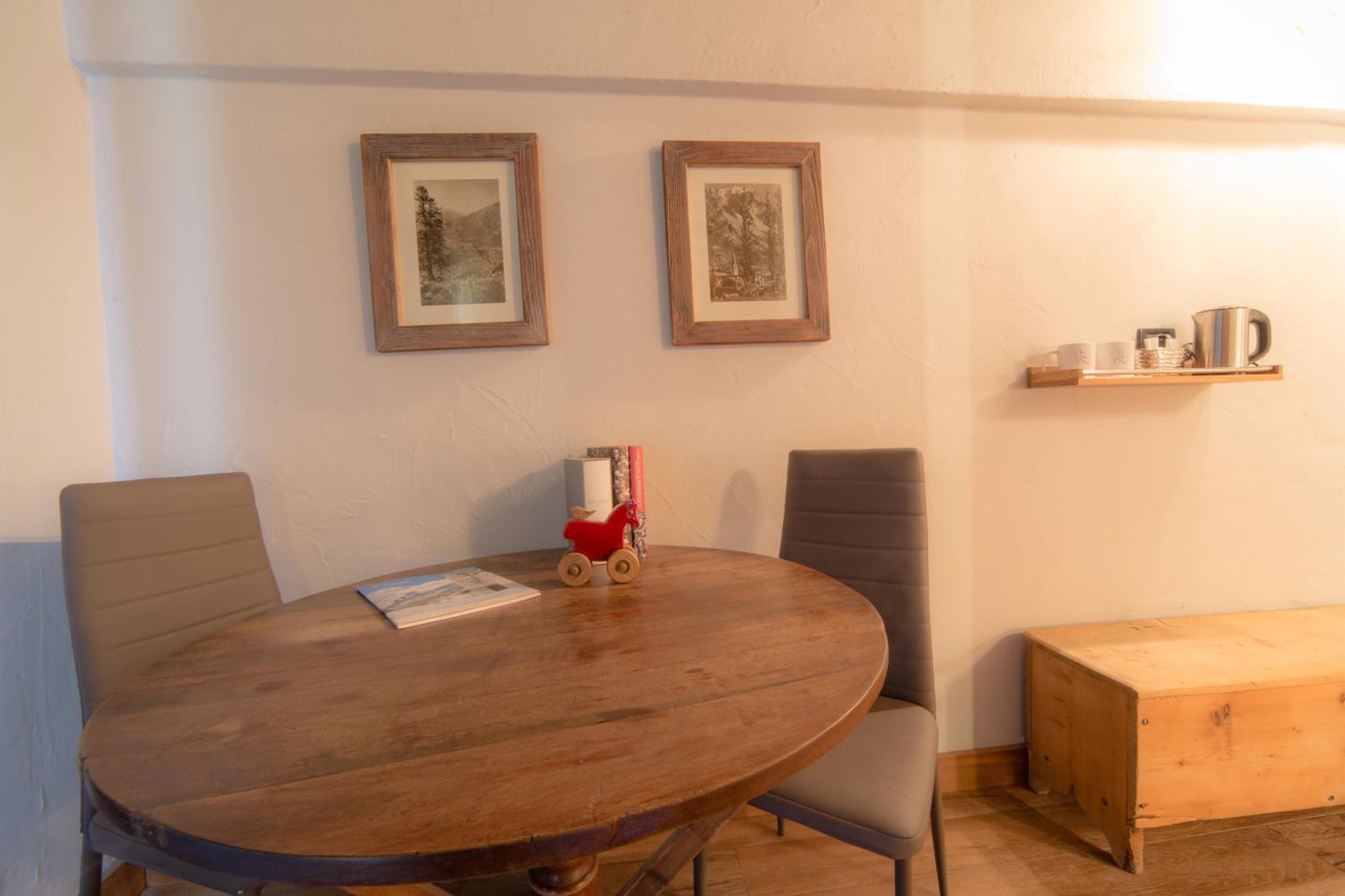 Double Room - Photo 9