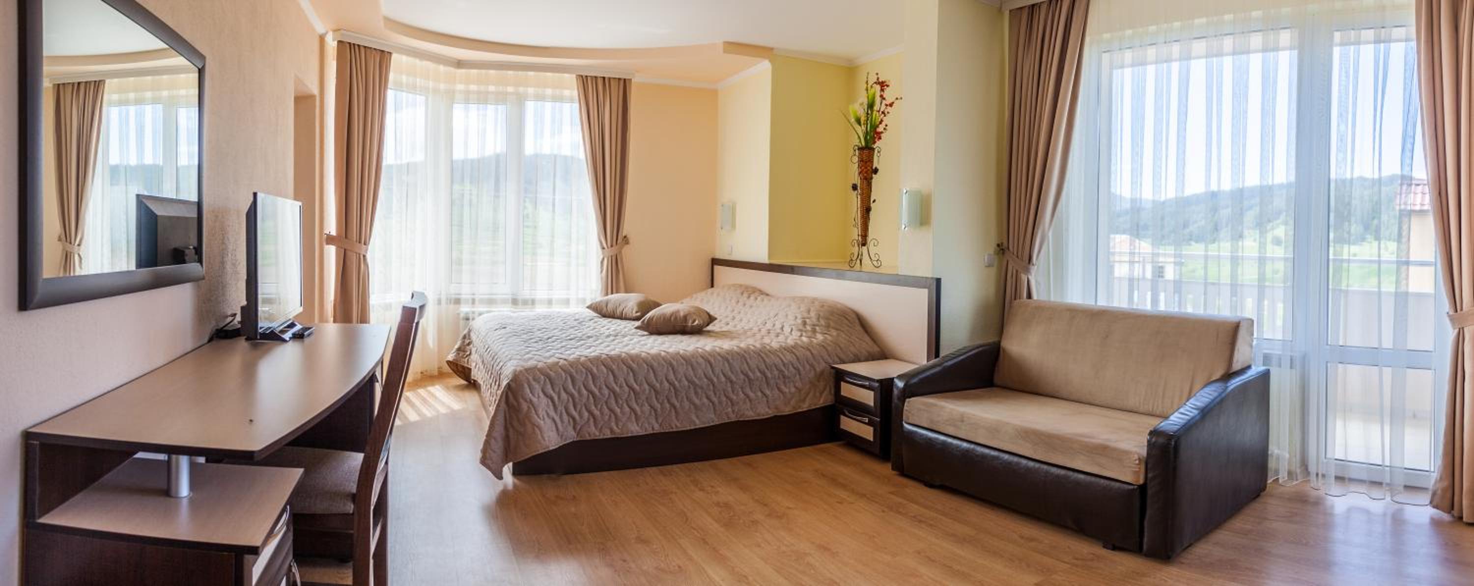Superior Double Room - Photo 1