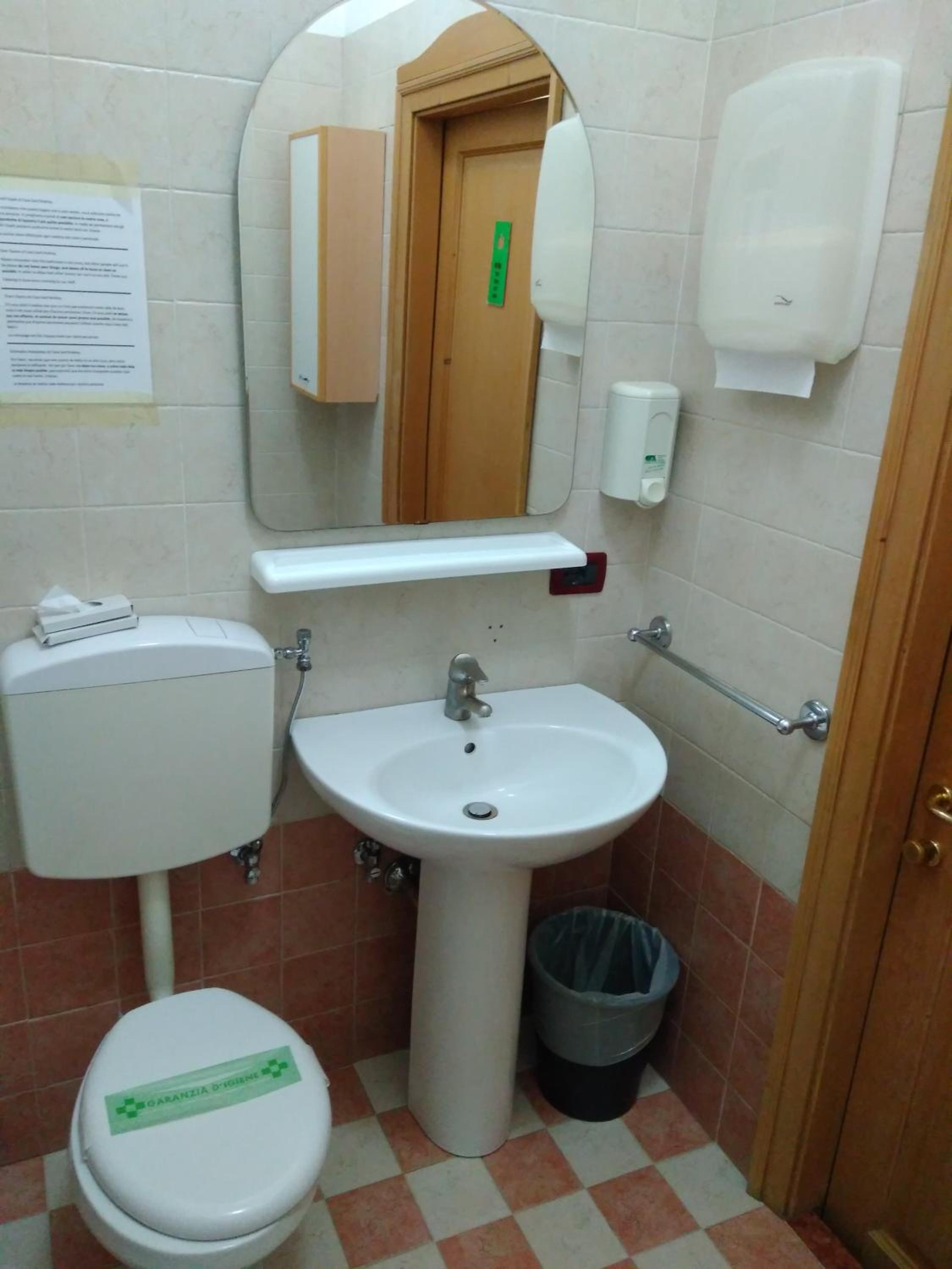 Triple Room with Shared Bathroom photo 3