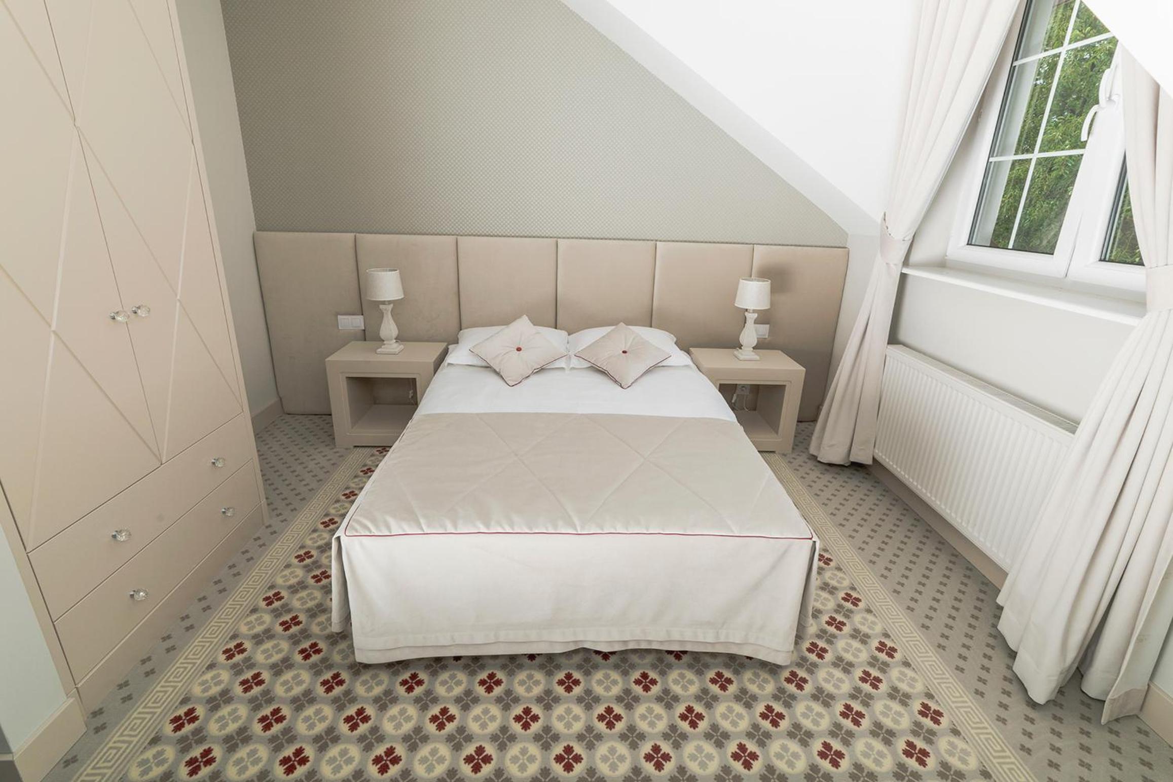 Large Single Room photo 2