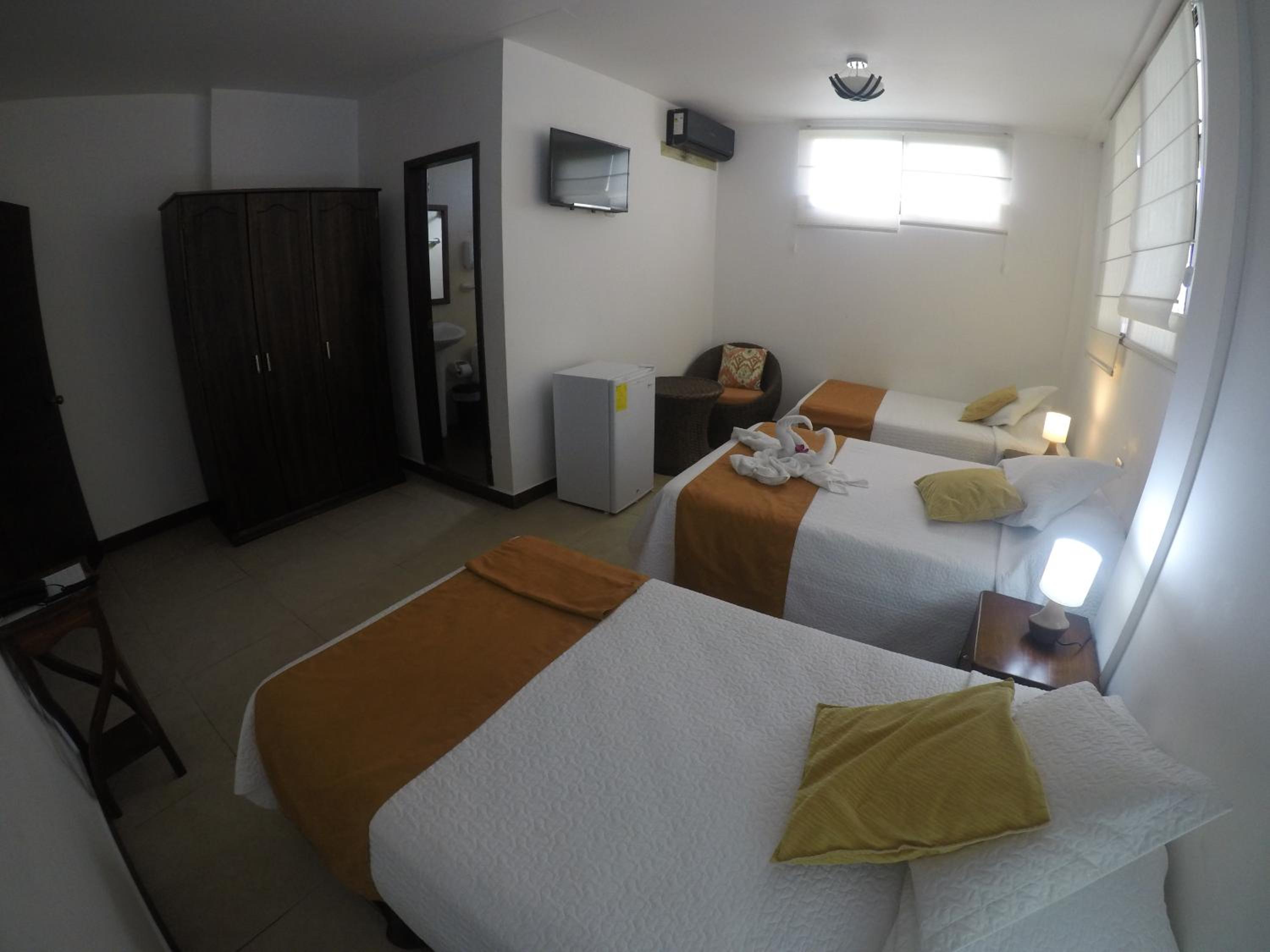 Triple Room photo 3