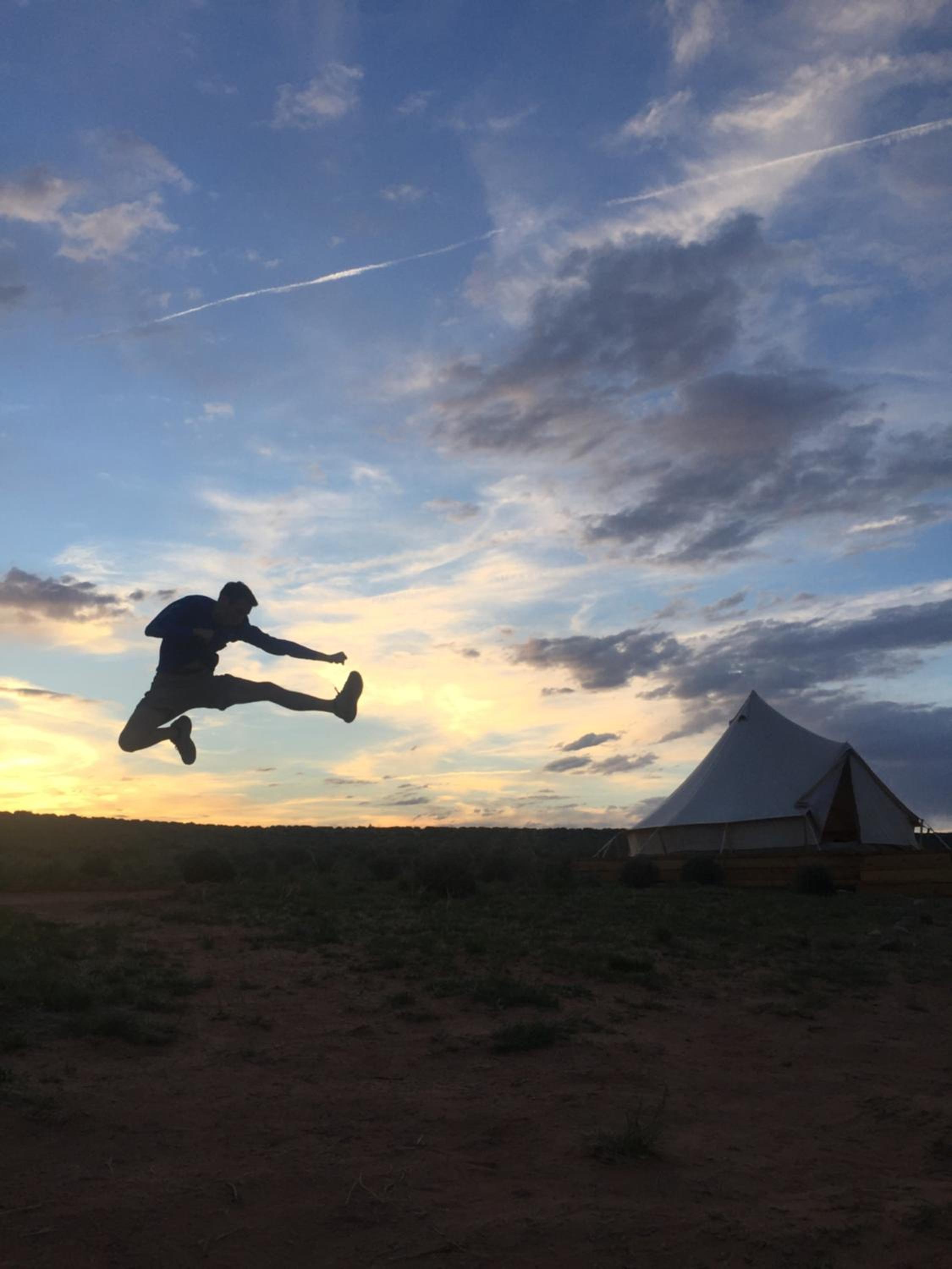 Traditional Navajo Hogan (1) - Photo 37