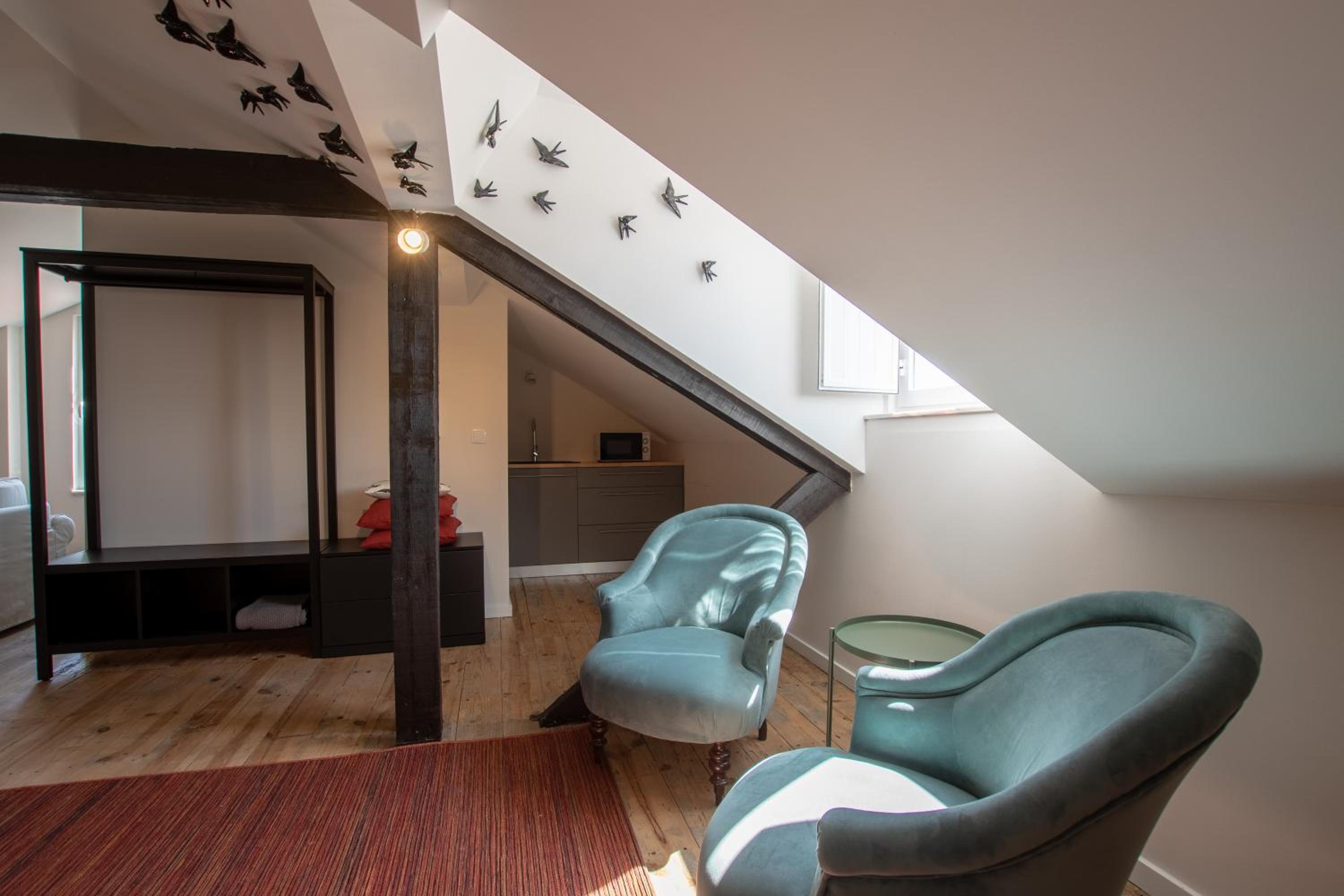 Deluxe Double or Twin Room with City View photo 3