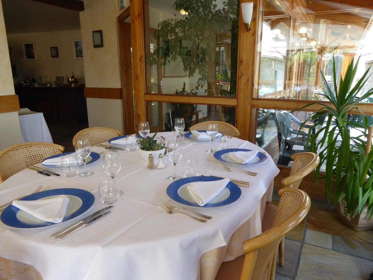 Triple Room with Balcony - Photo 4
