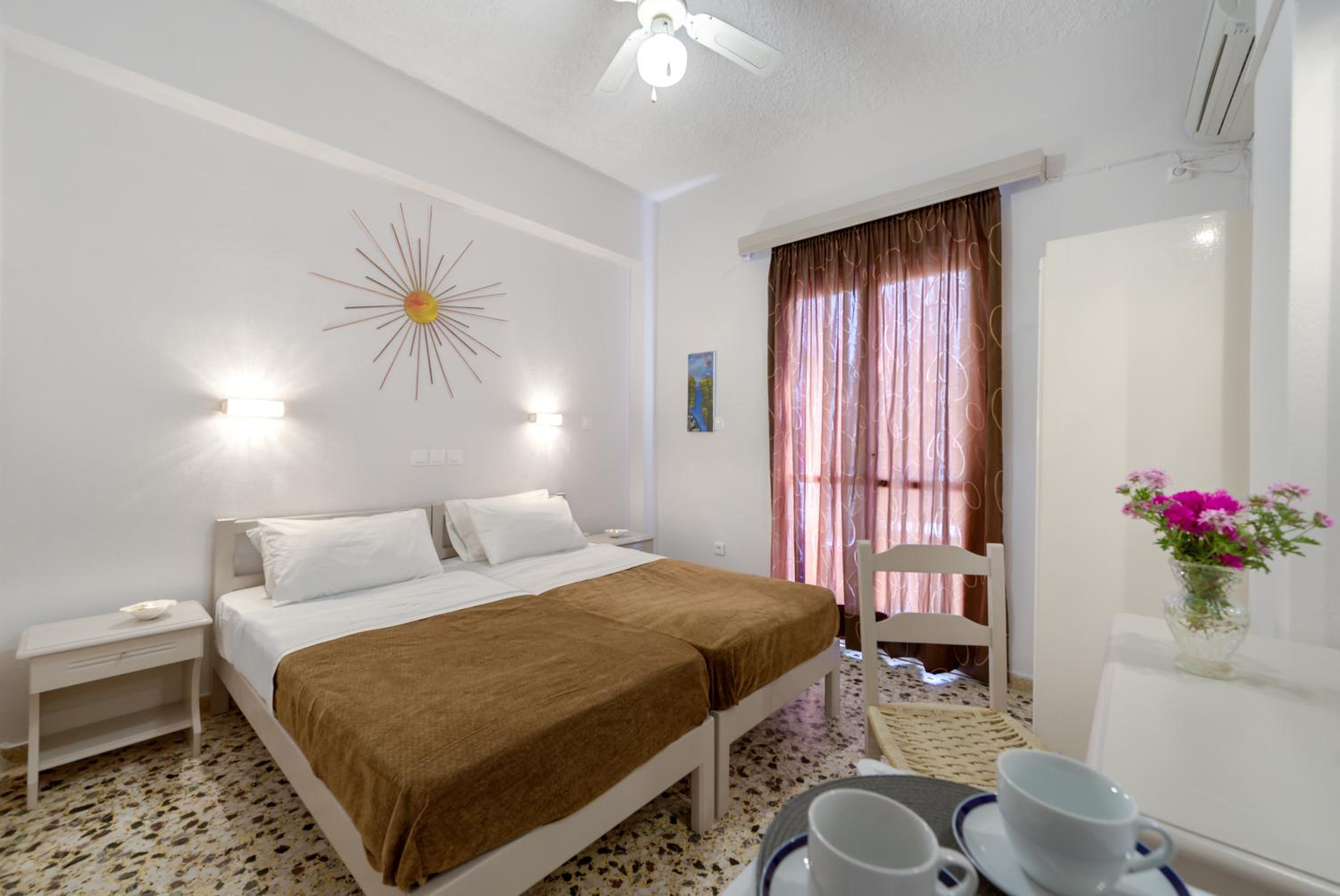 Standard Double or Twin Room photo 3
