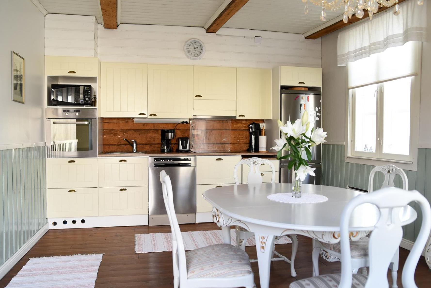 Superior Apartment photo 3