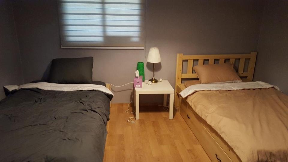 Small Twin Room photo 2