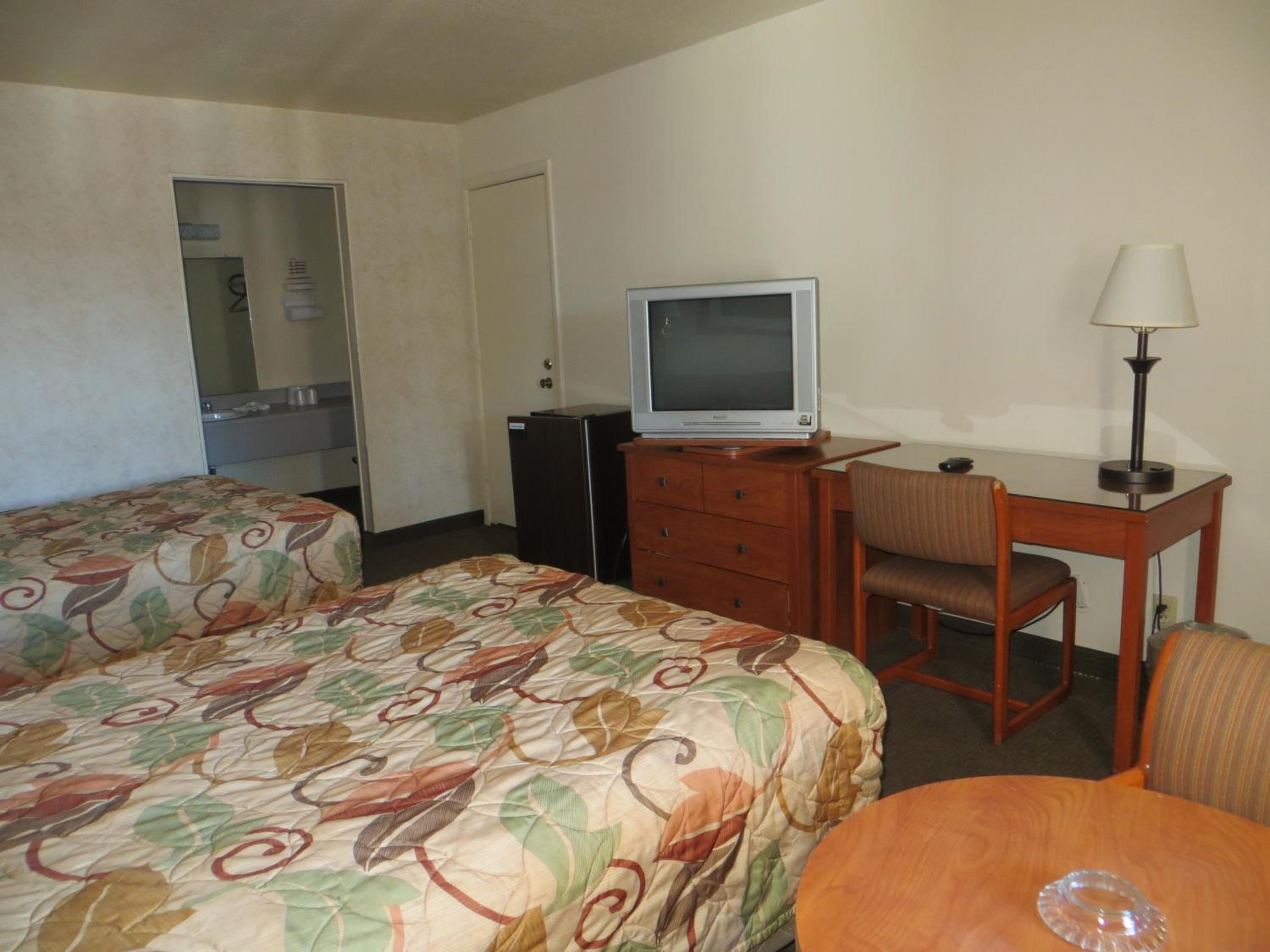 Double Room with Two Double Beds - Non-Smoking