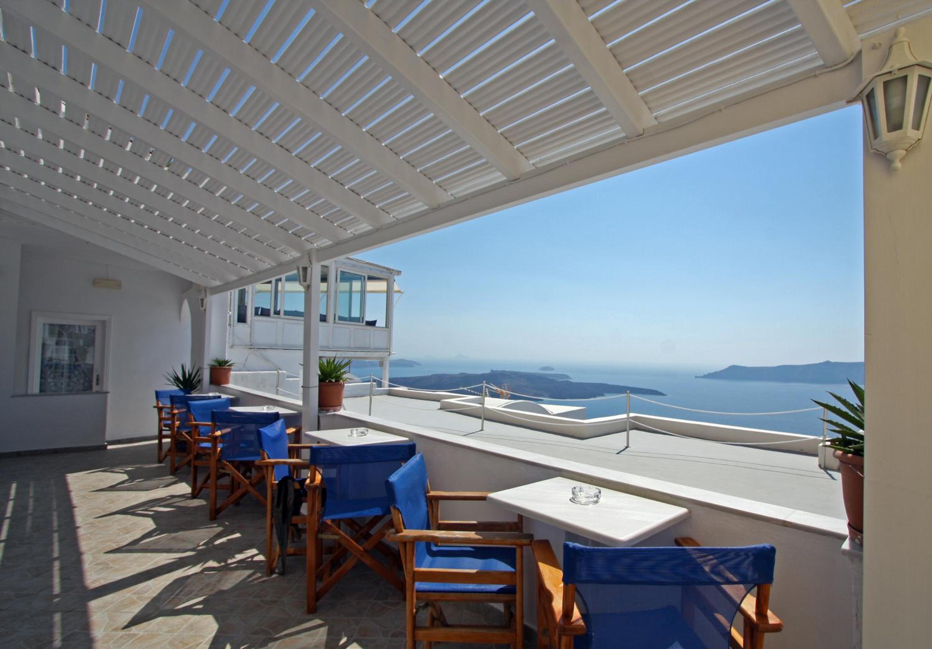 Double Room with Caldera View - Photo 4