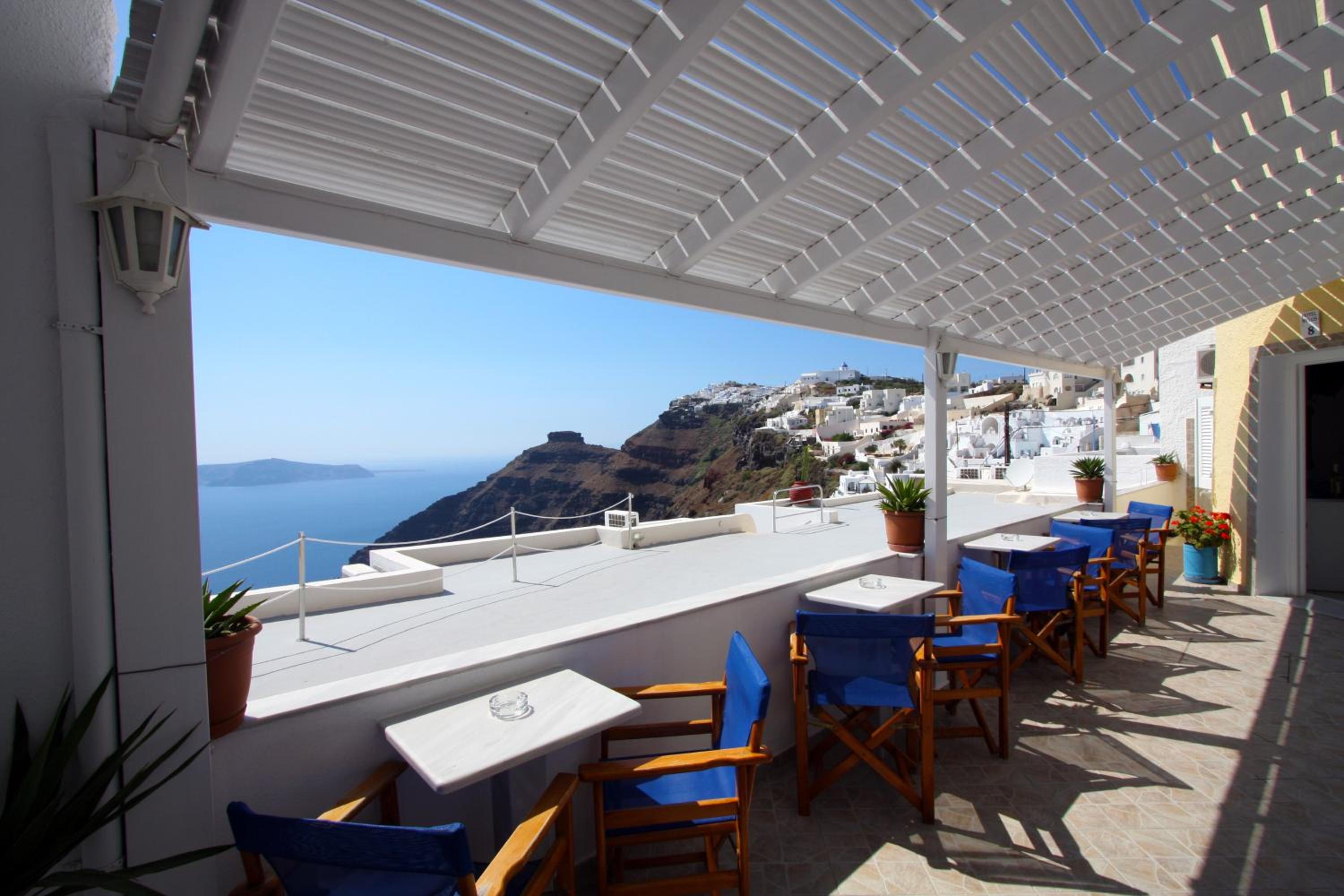 Double Room with Caldera View - Photo 6