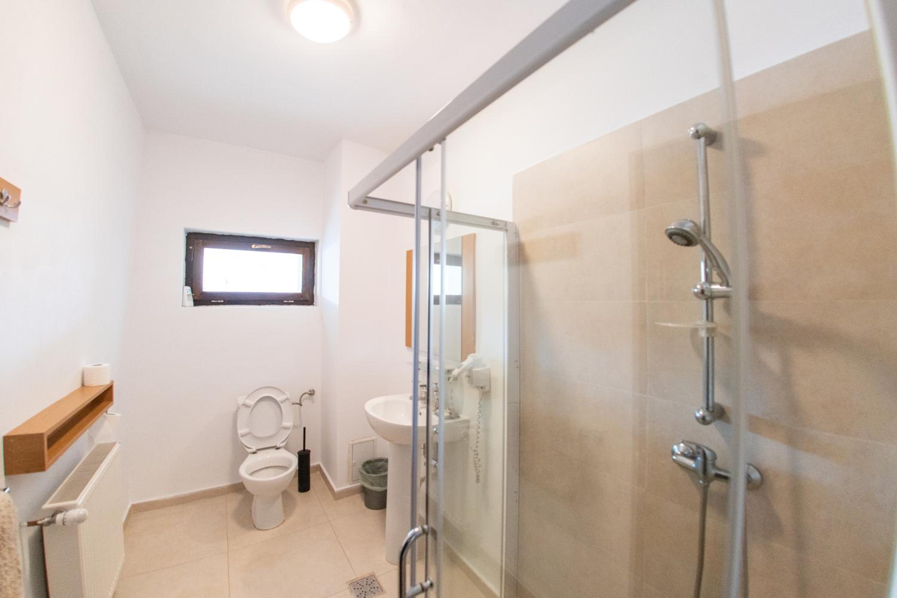 Triple Room with Terrace - Photo 16