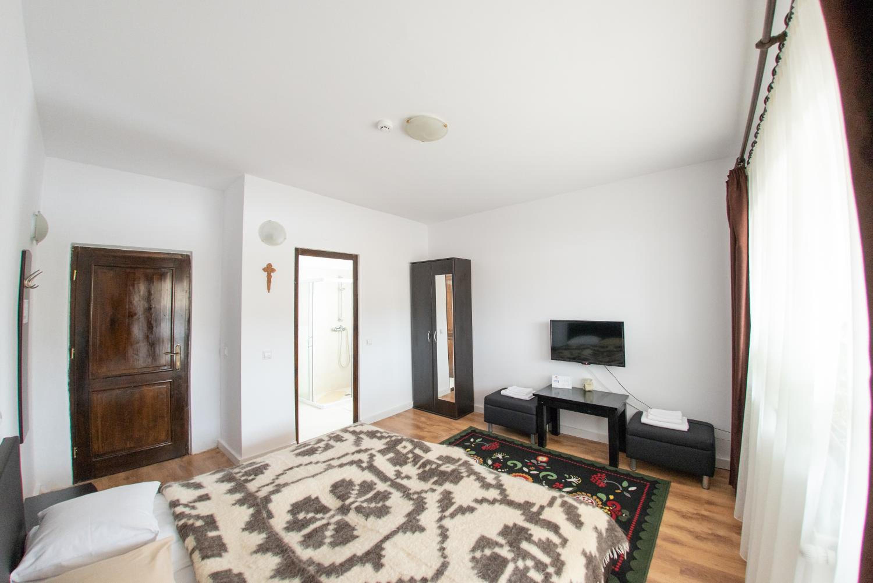 Double Room with Terrace - Photo 12