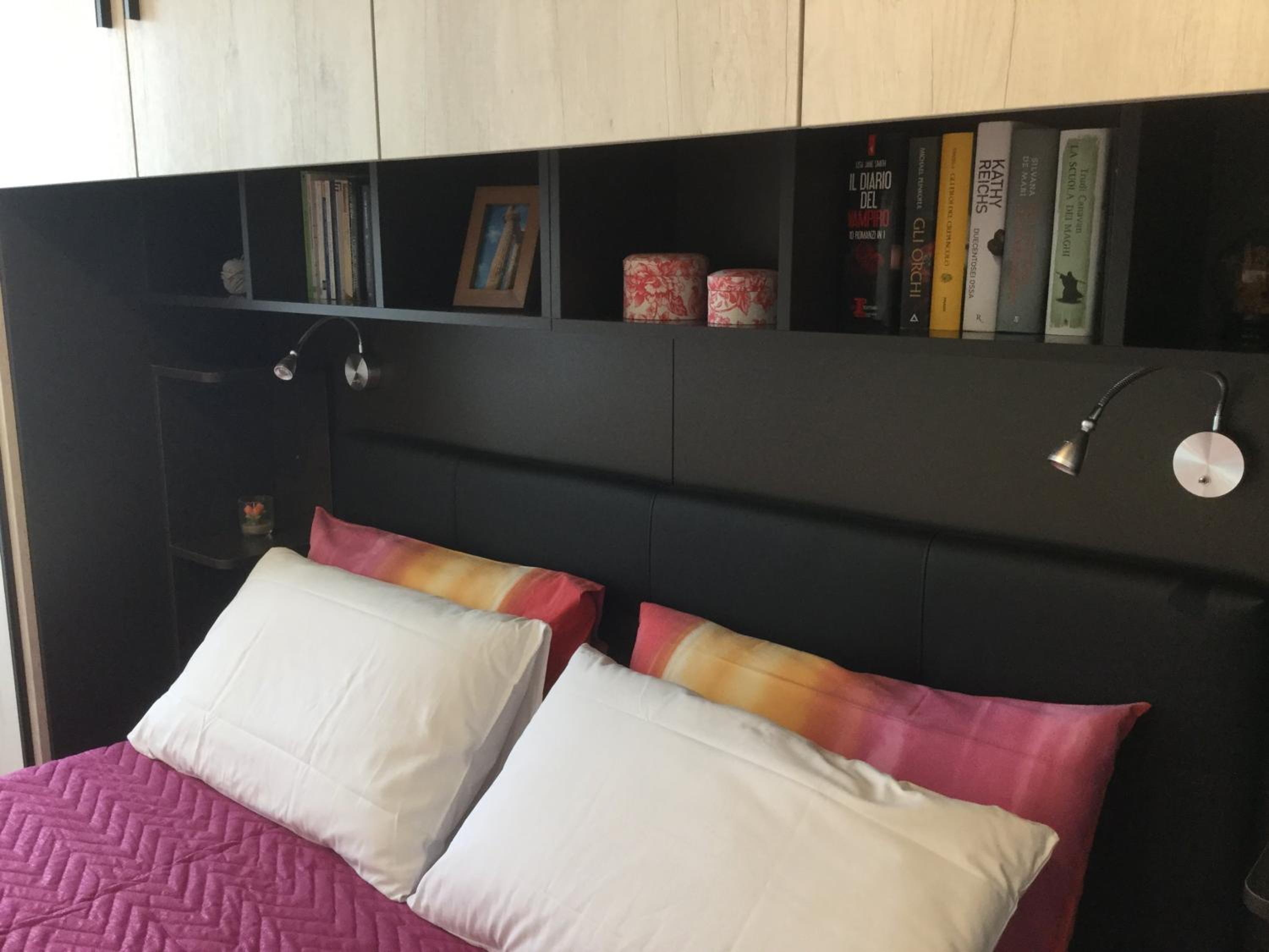 One-Bedroom Apartment - Photo 19
