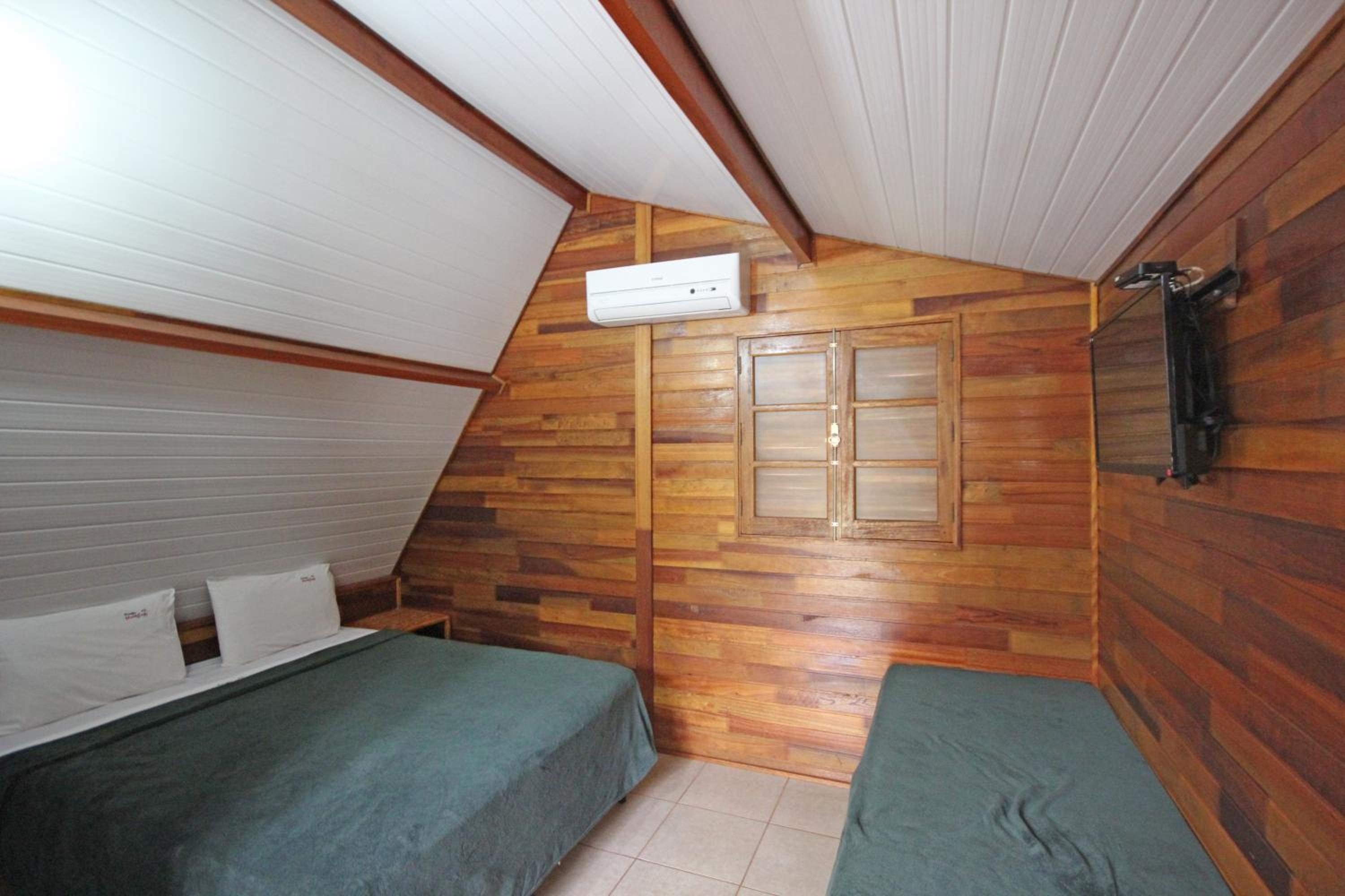 Chalet (3 Adults) photo 3