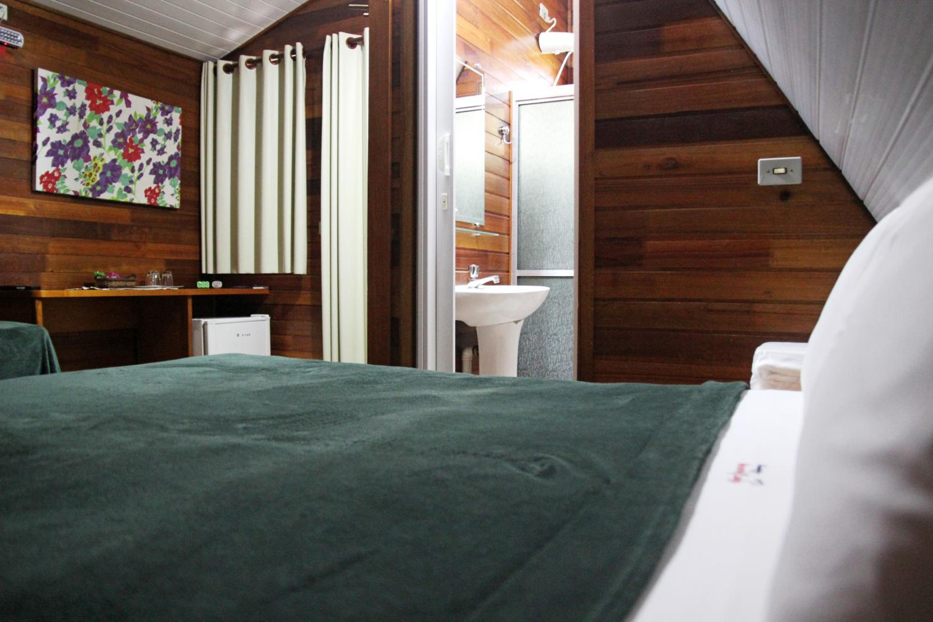 Chalet (2 Adults) photo 1
