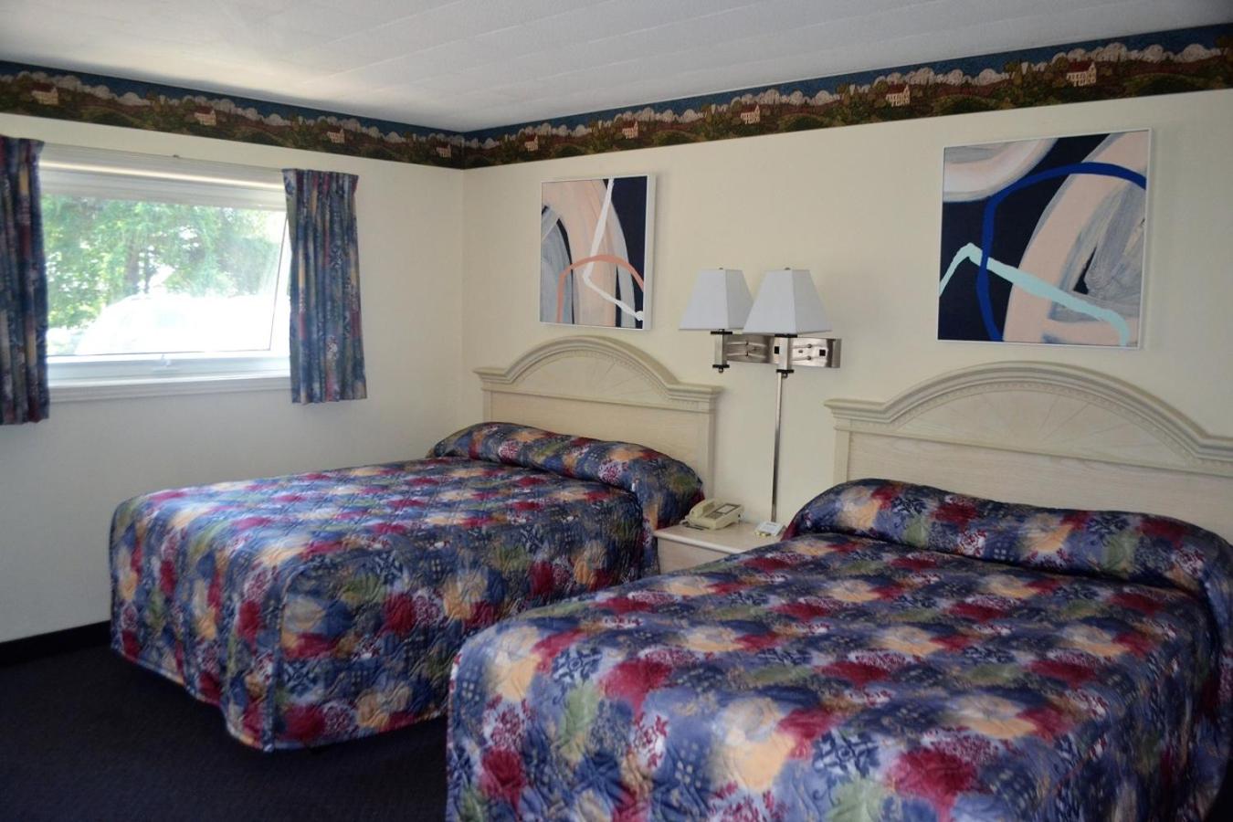 Double Room with Two Double Beds photo 1