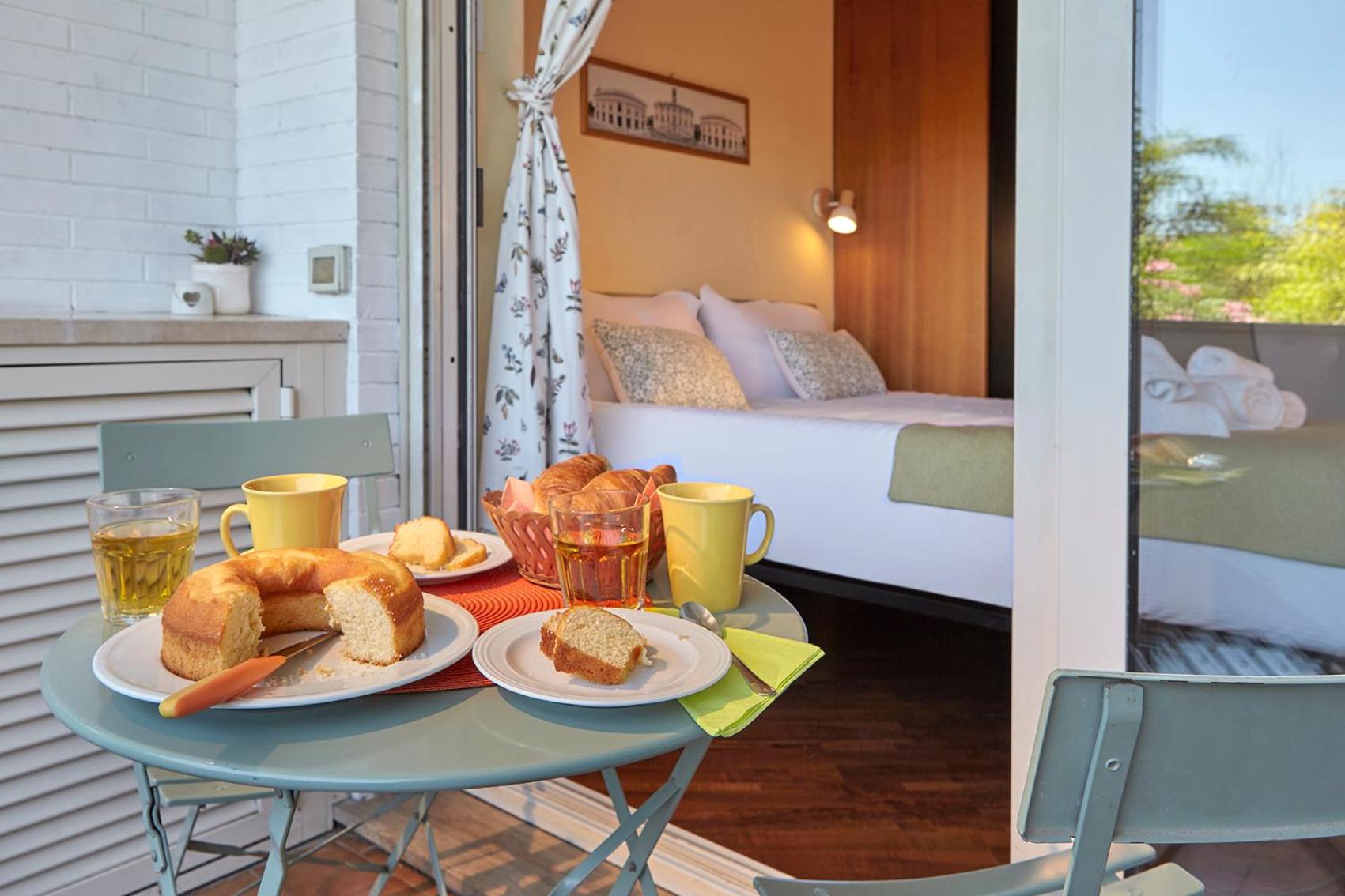 Suite with Balcony photo 1