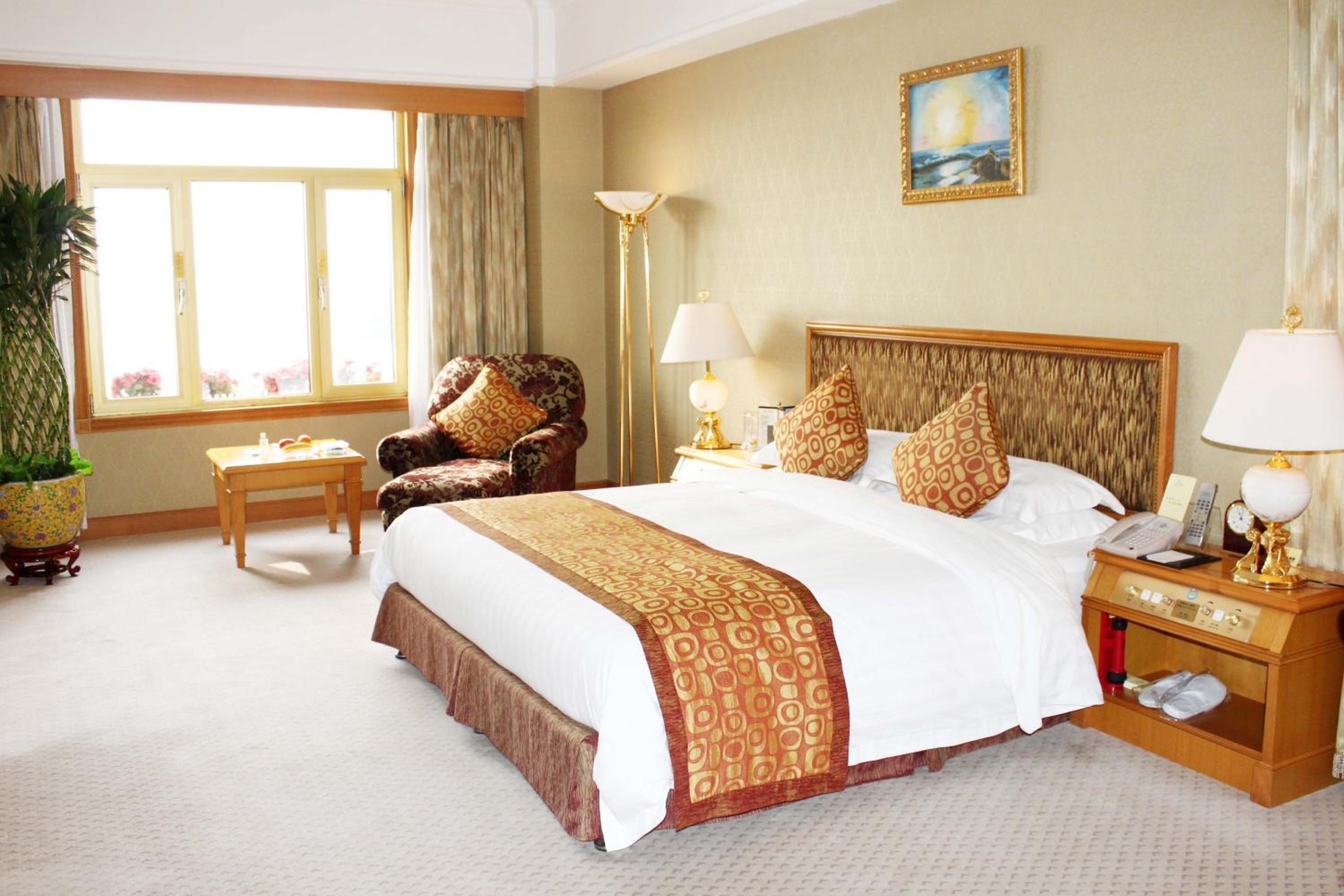 Exclusive Suite photo 1