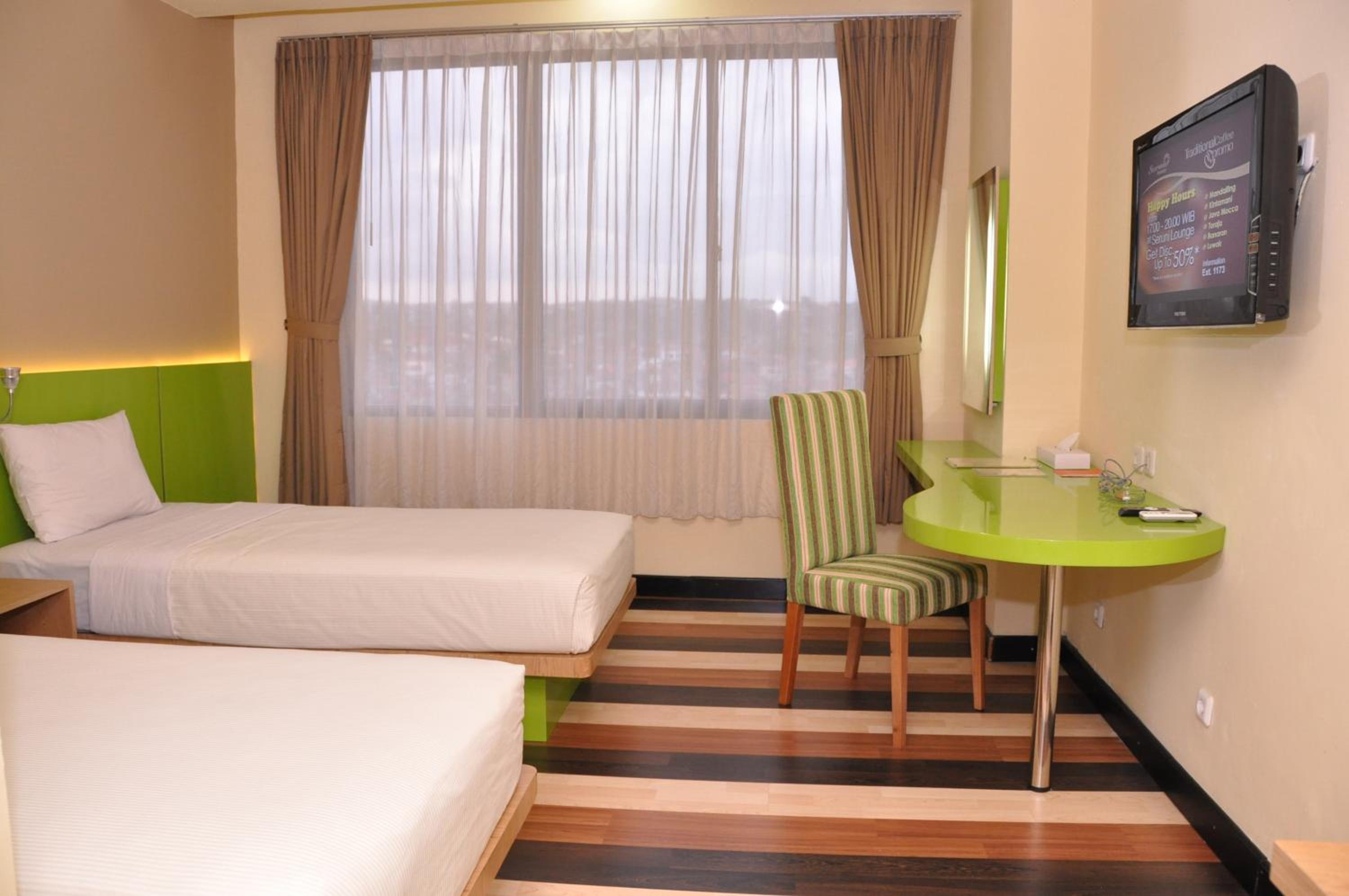 Deluxe Double or Twin Room - Photo 2