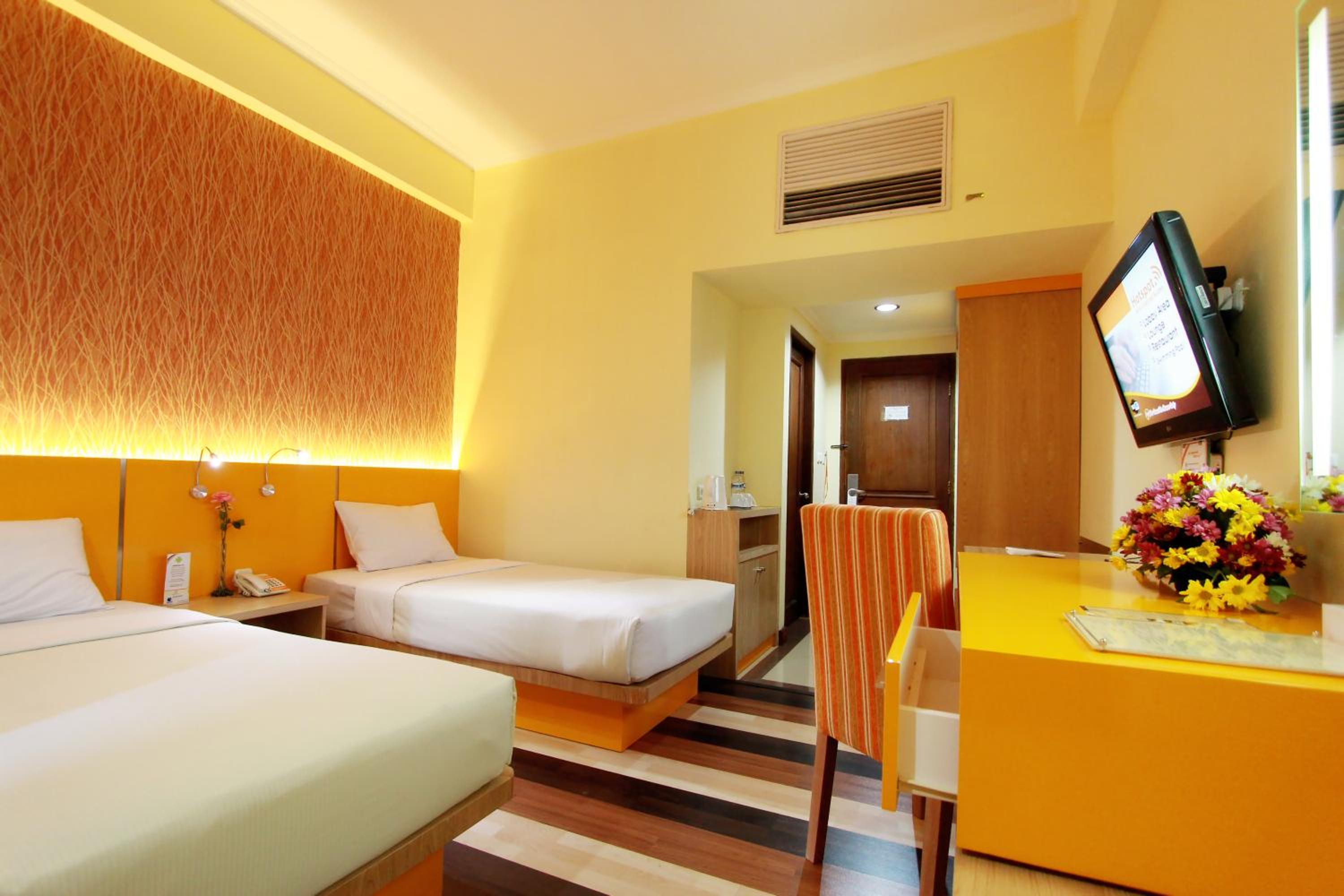 Grand Deluxe Double Or Twin Room photo 2