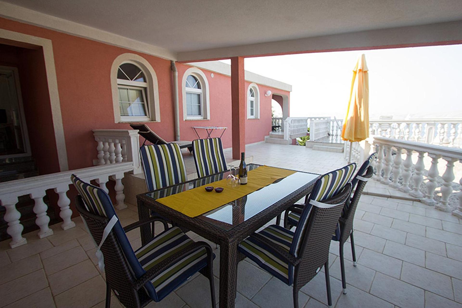 Apartment with Sea View photo 2