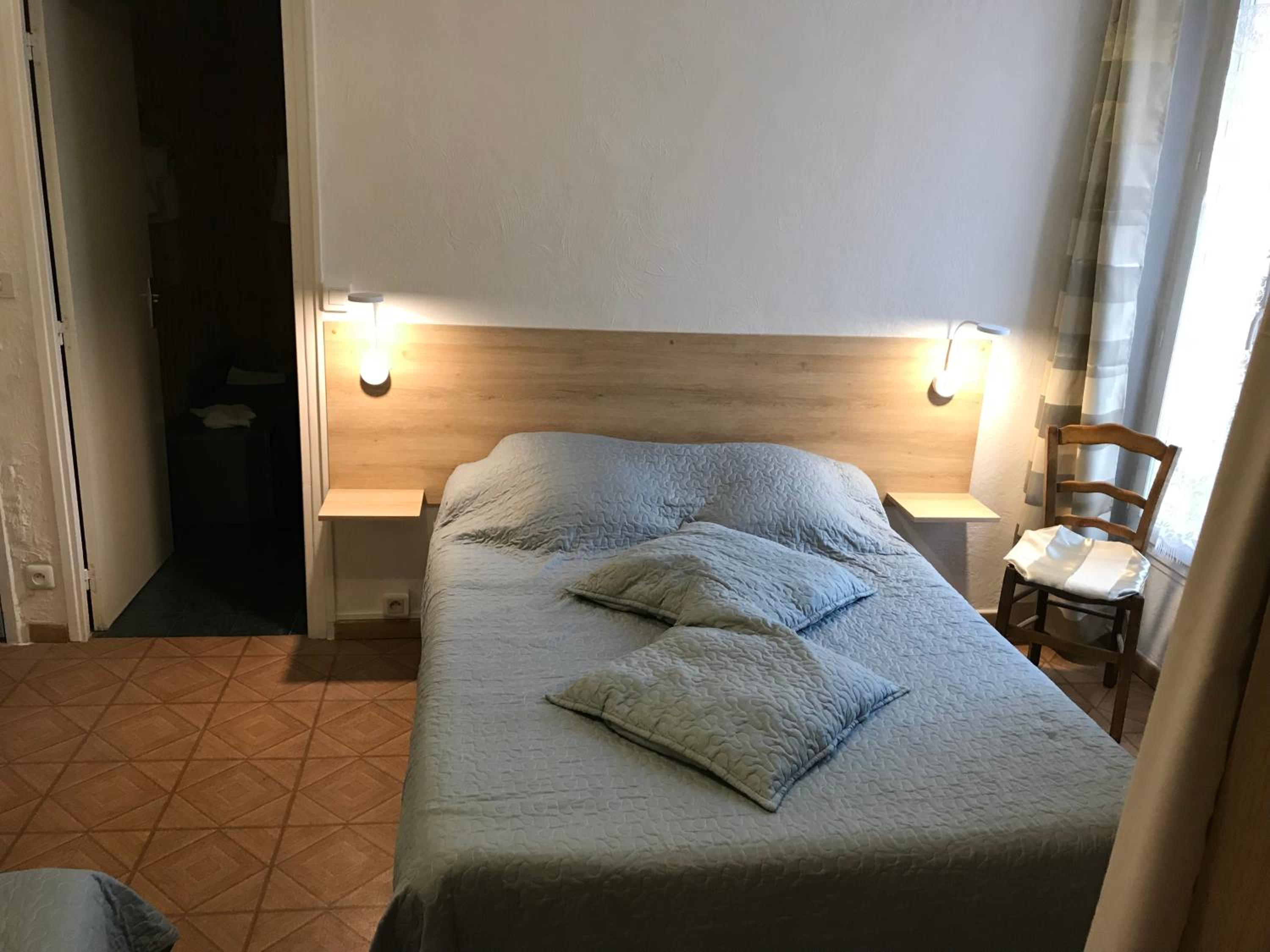 Quadruple Room - Photo 6