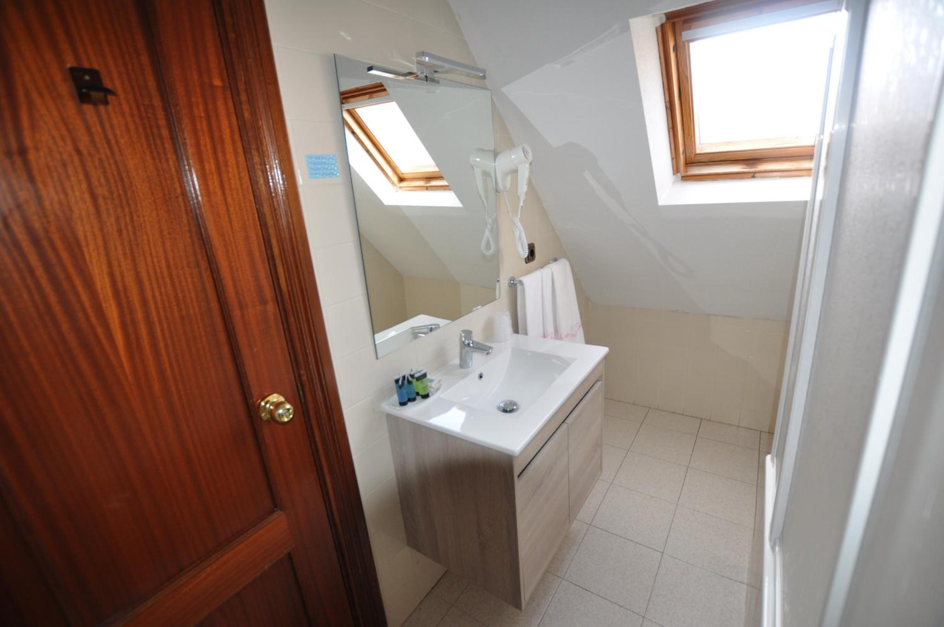 Comfort Triple Room photo 3