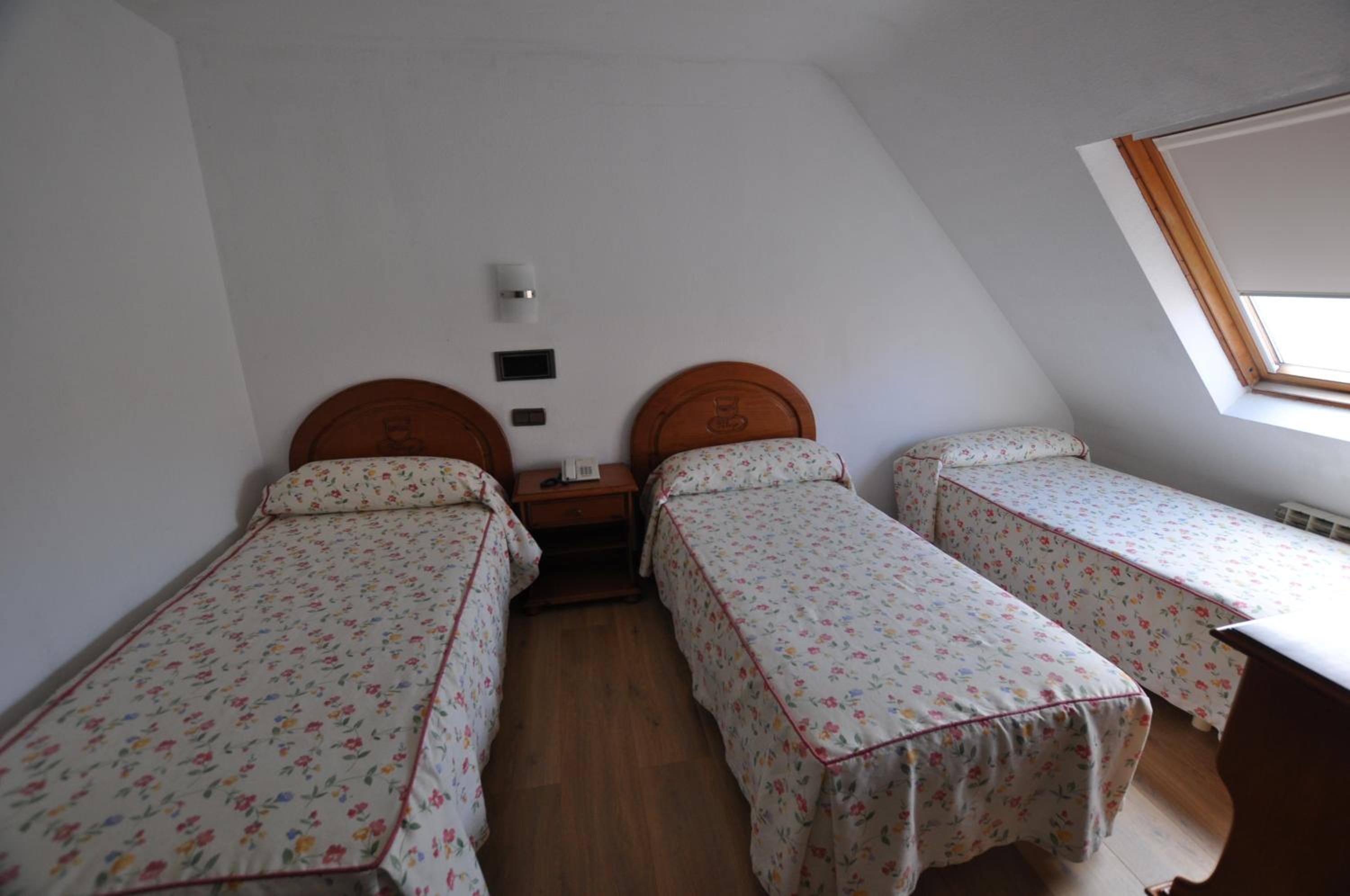 Comfort Triple Room photo 2