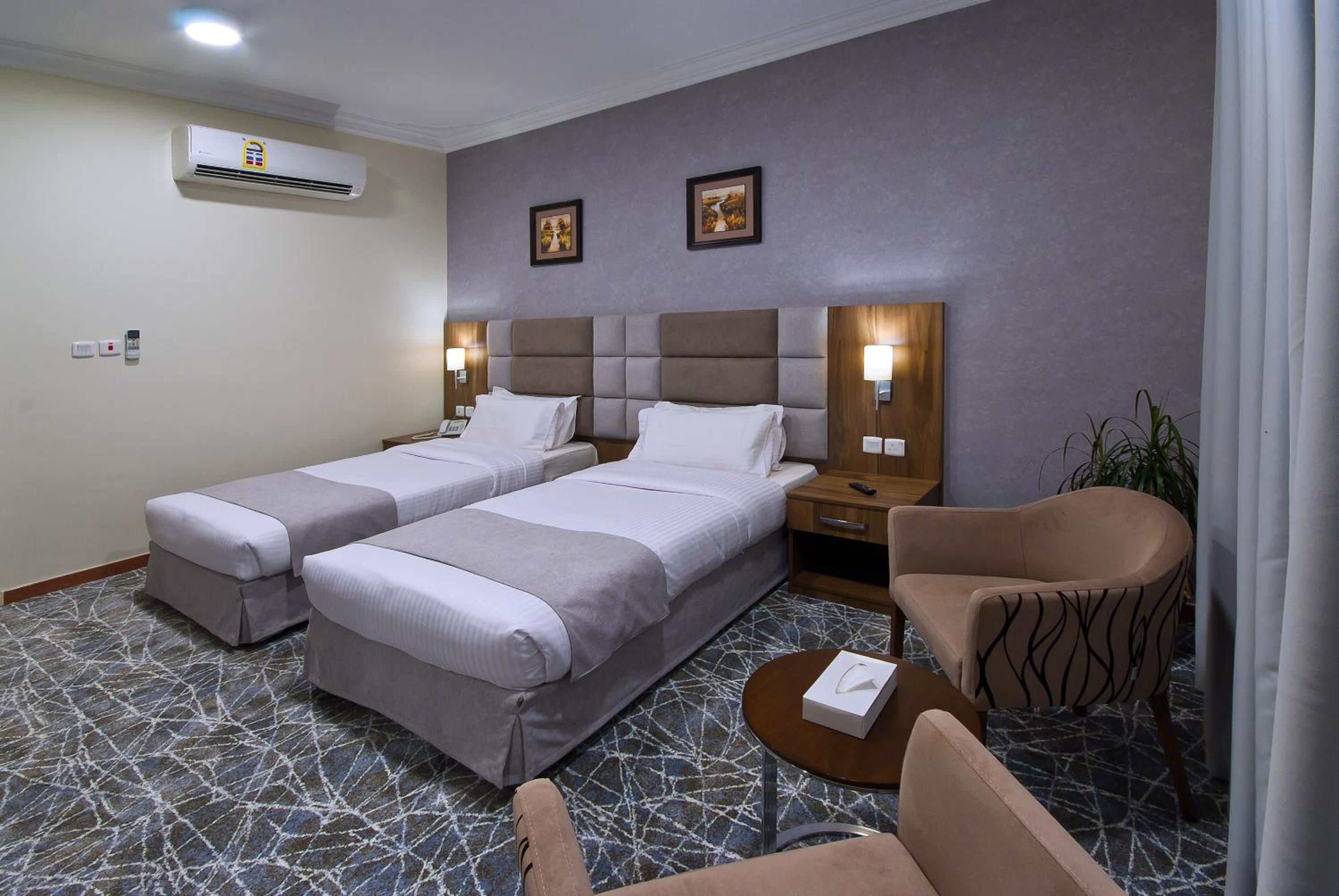Deluxe Twin Room photo 1