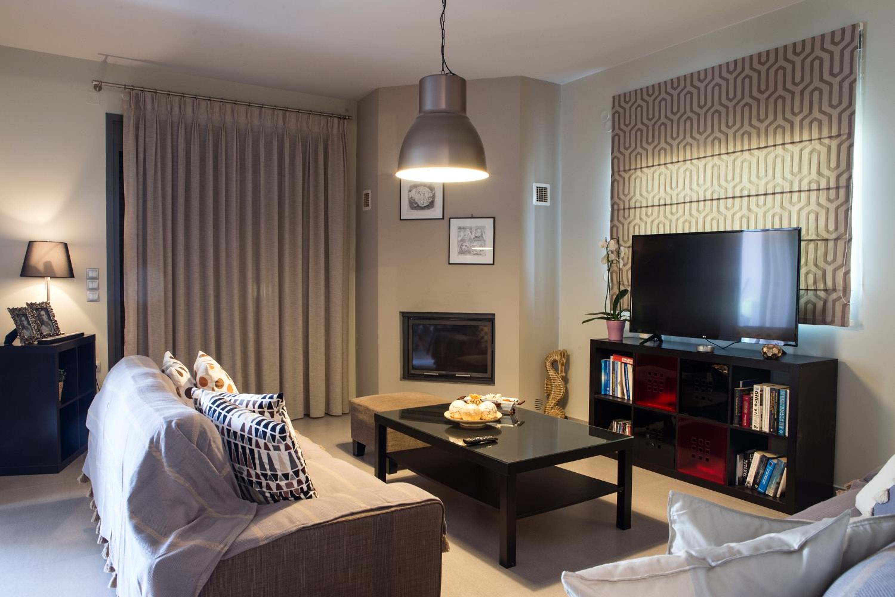 Apartment photo 1