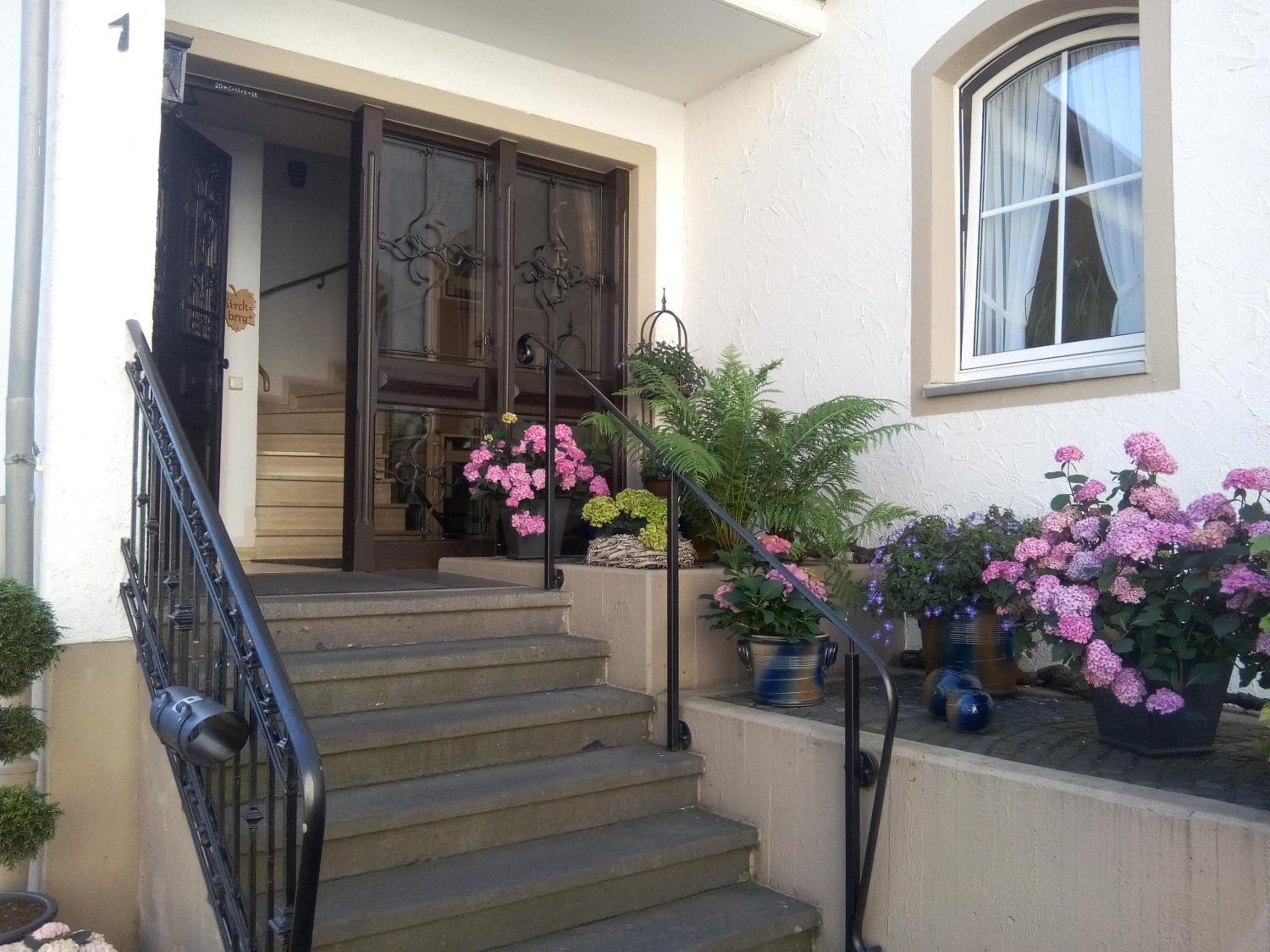 Apartment with Balcony photo 2